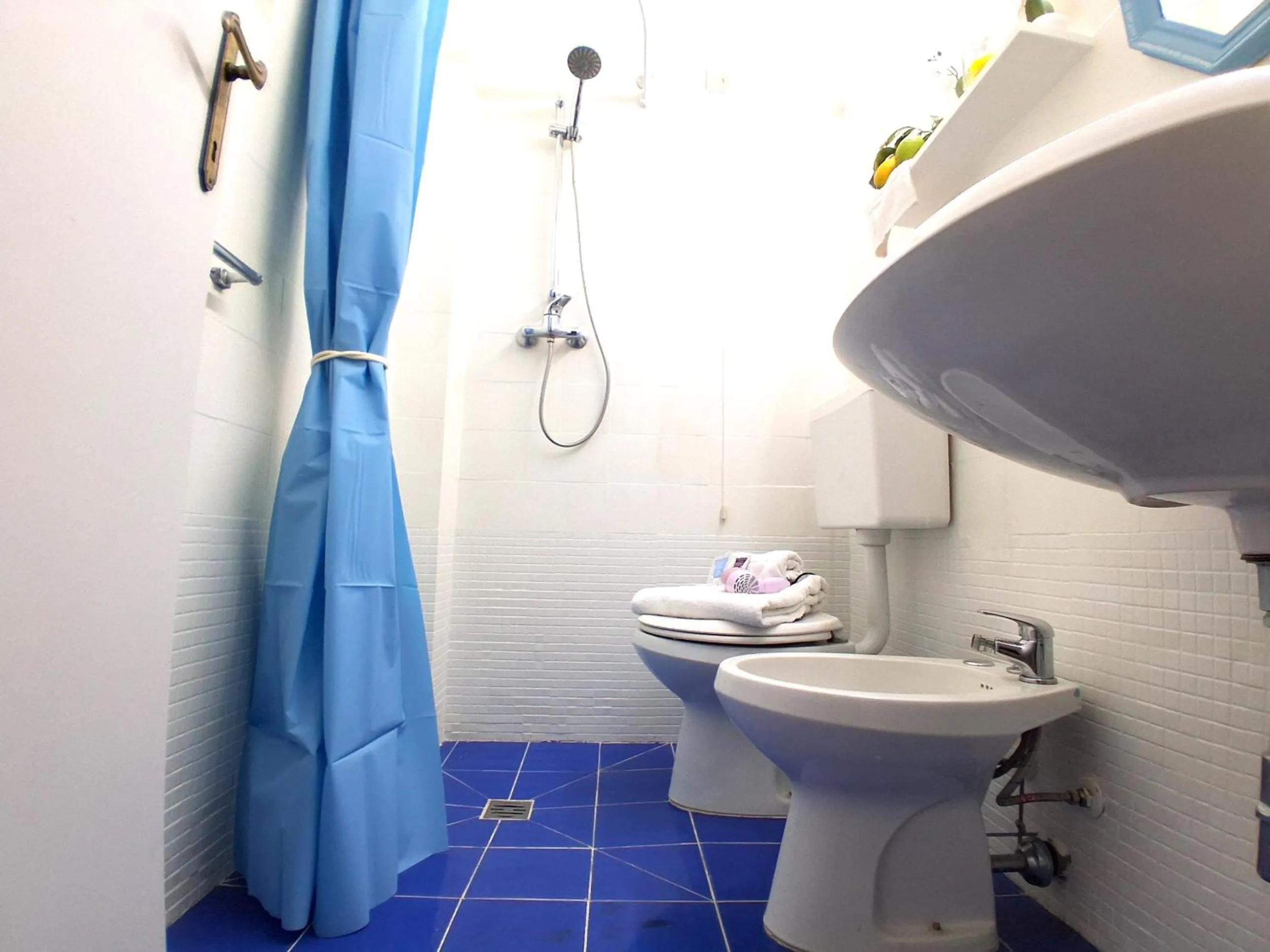 Shower in Hotel Le Giare