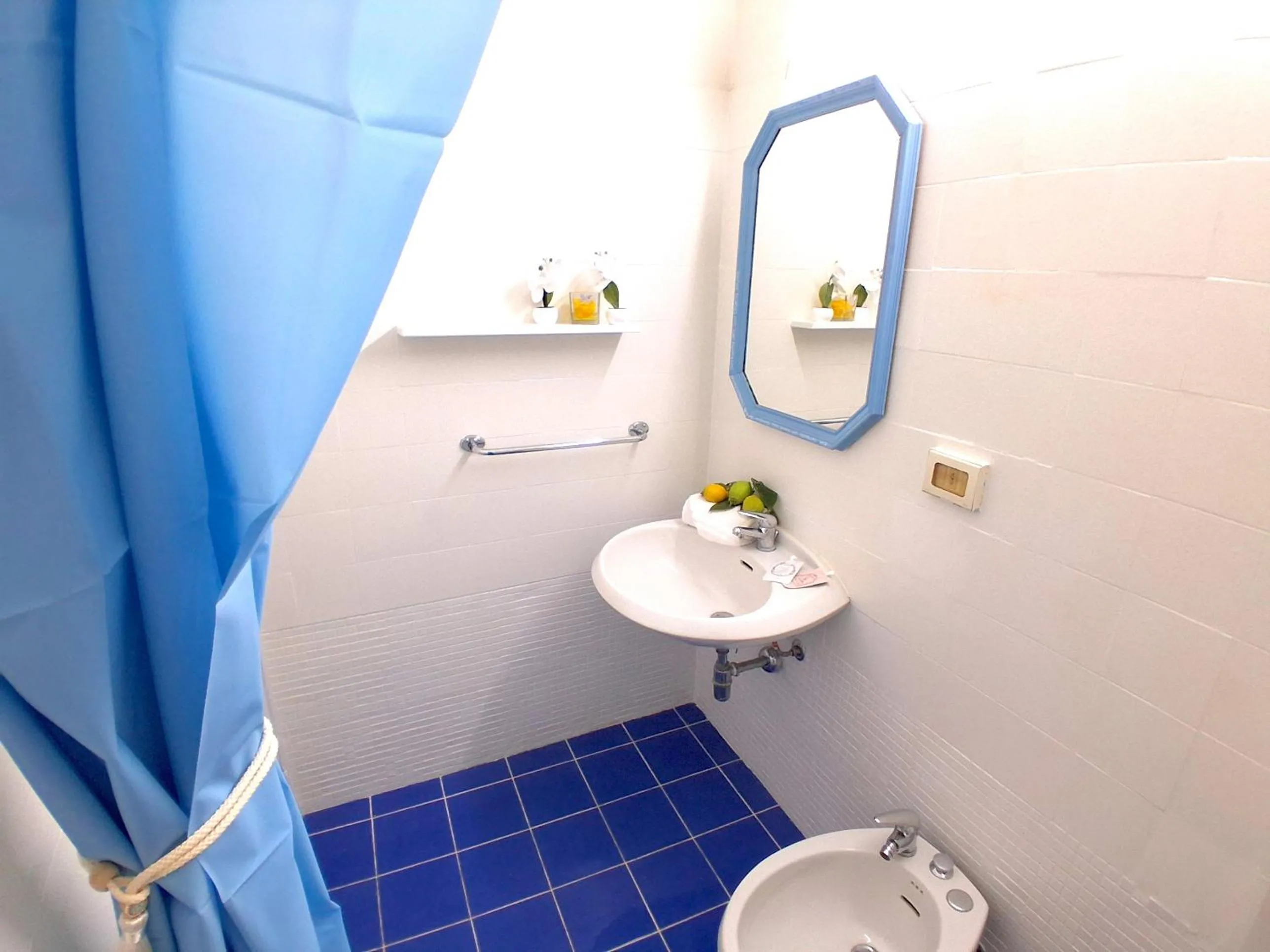 Shower in Hotel Le Giare