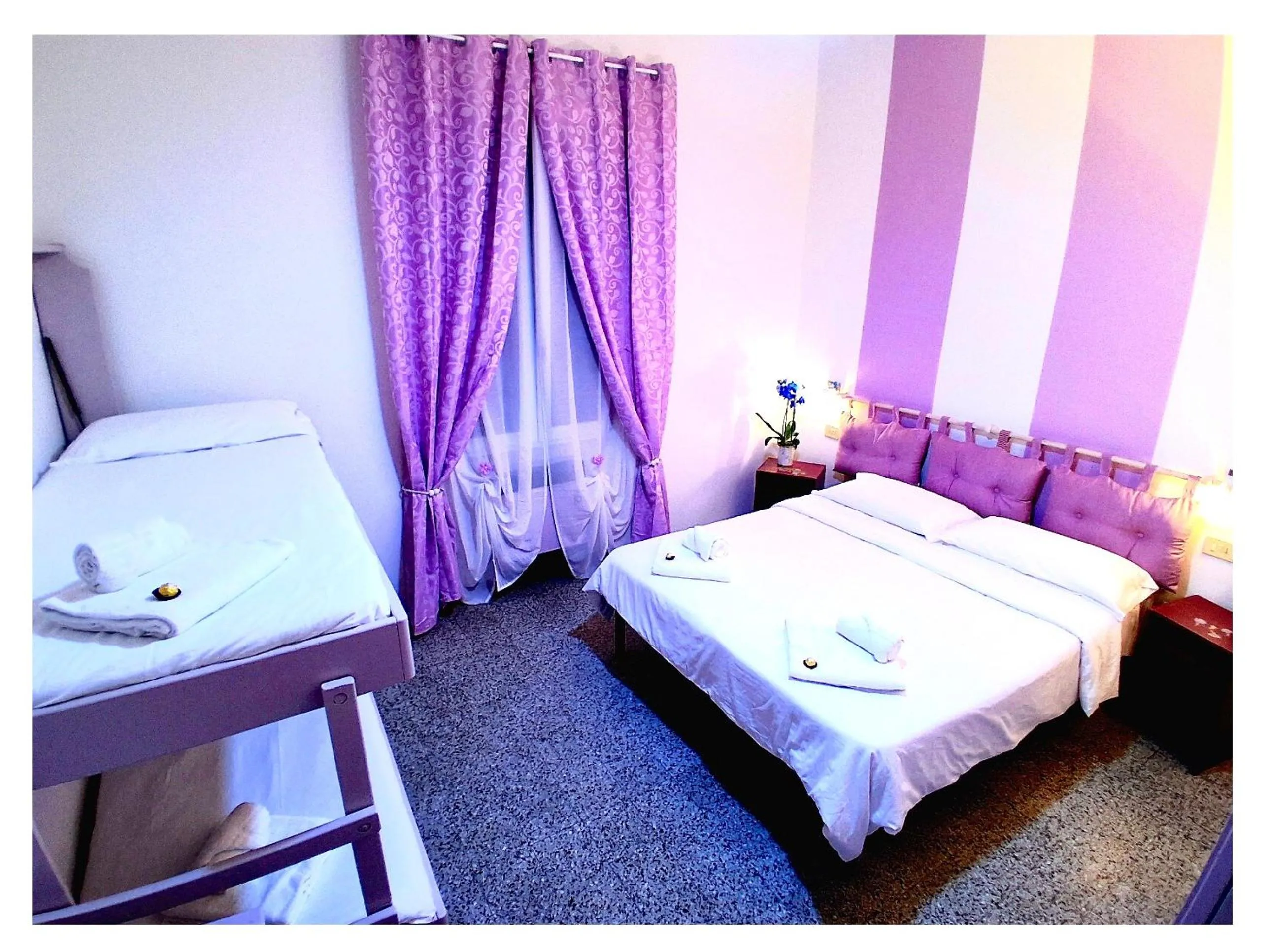 Bed in Hotel Le Giare