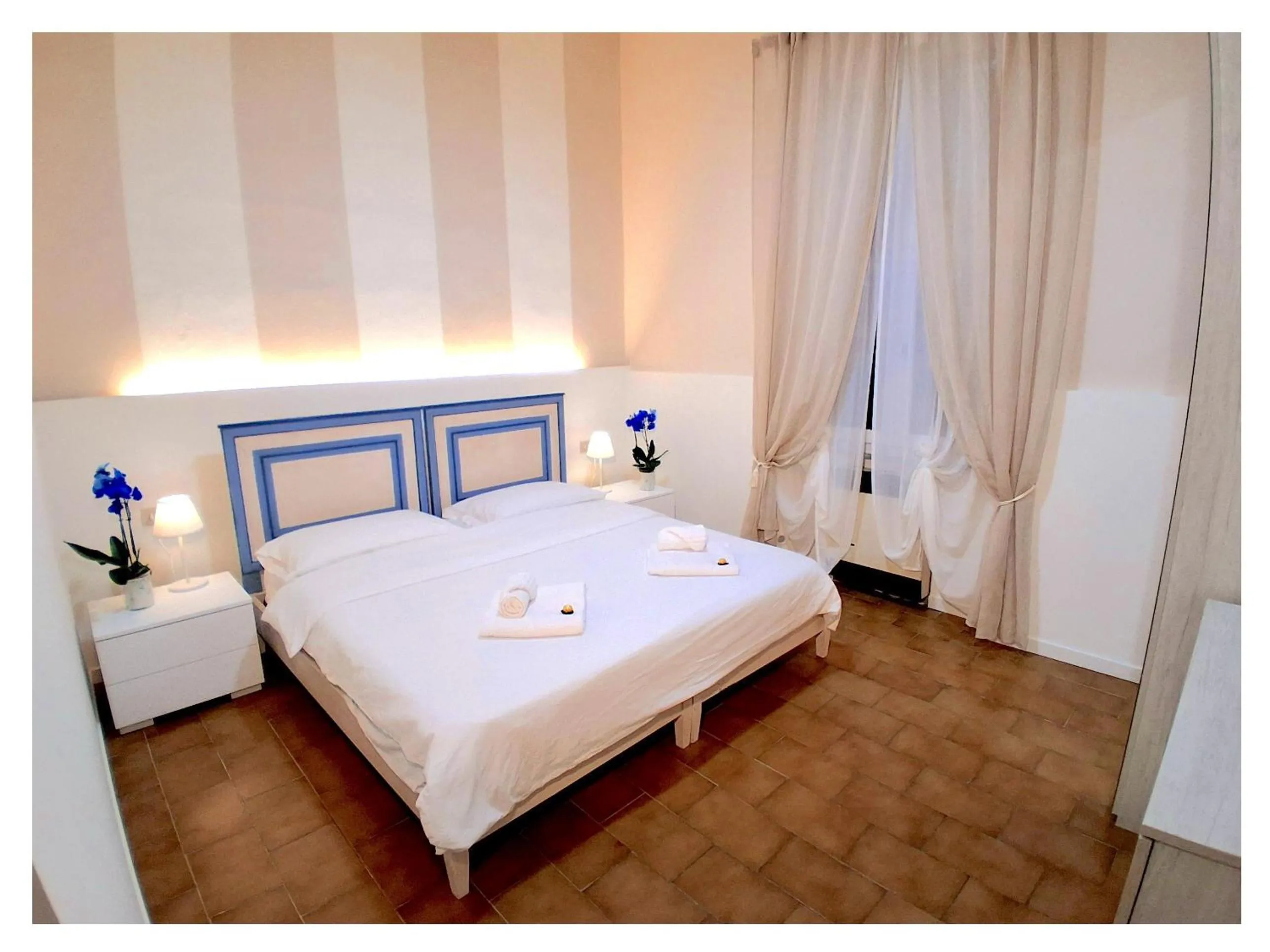 Shower, Bed in Hotel Le Giare