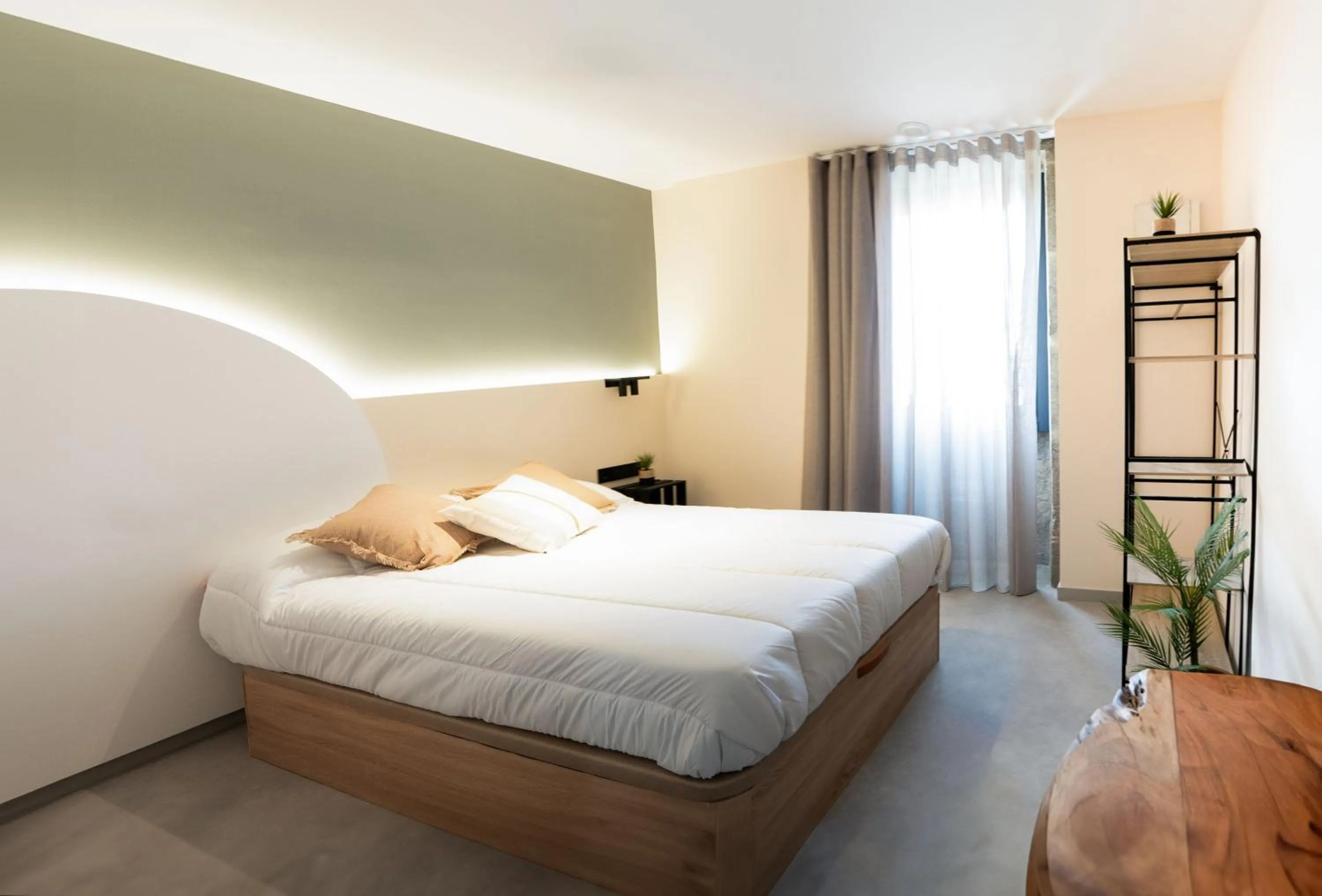 Photo of the whole room, Bed in Coliving Compostela