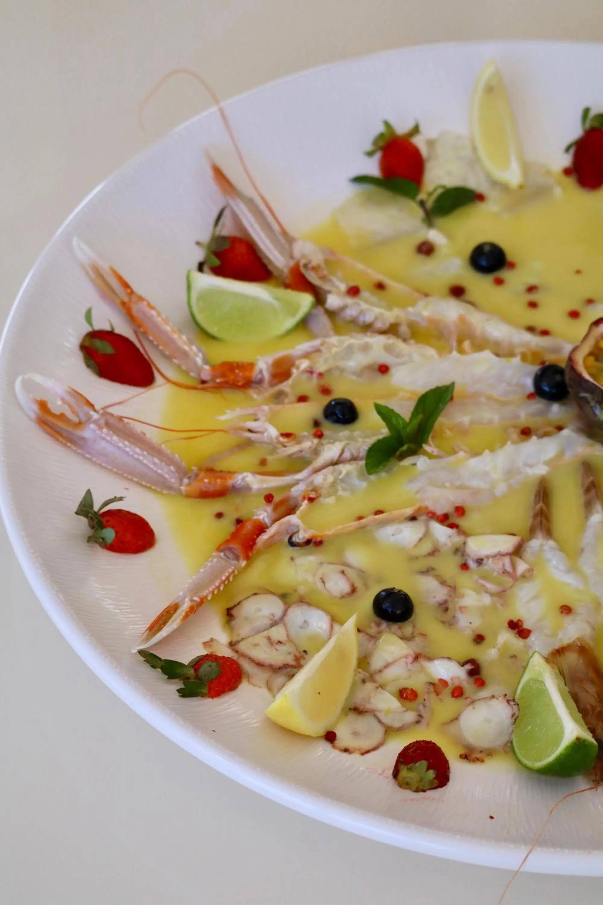 Restaurant/places to eat in Mucobega Hotel