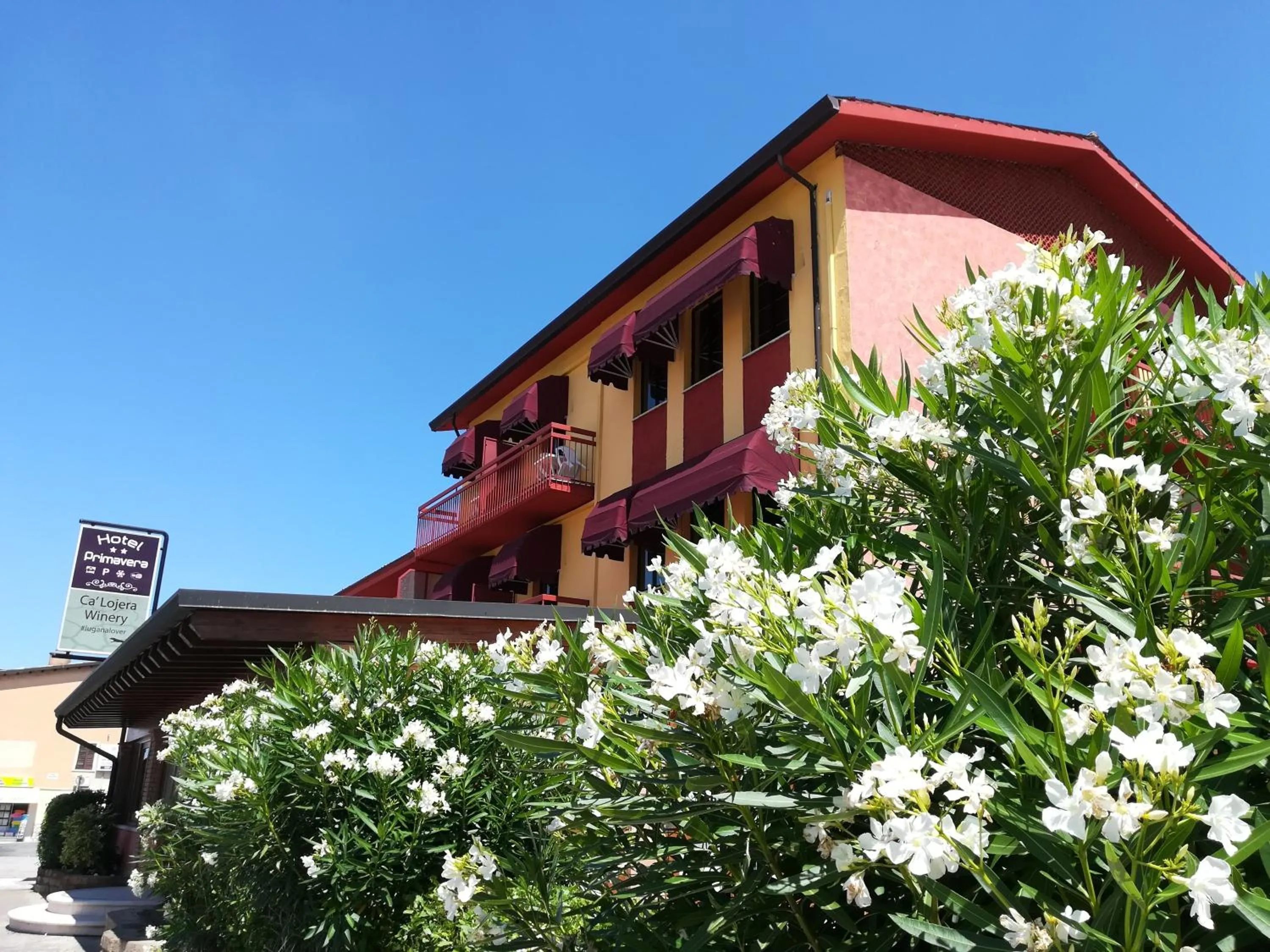 Property building in Hotel Primavera