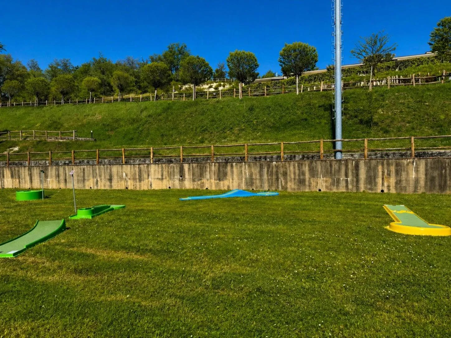 Minigolf in I Cancelli - Family Village