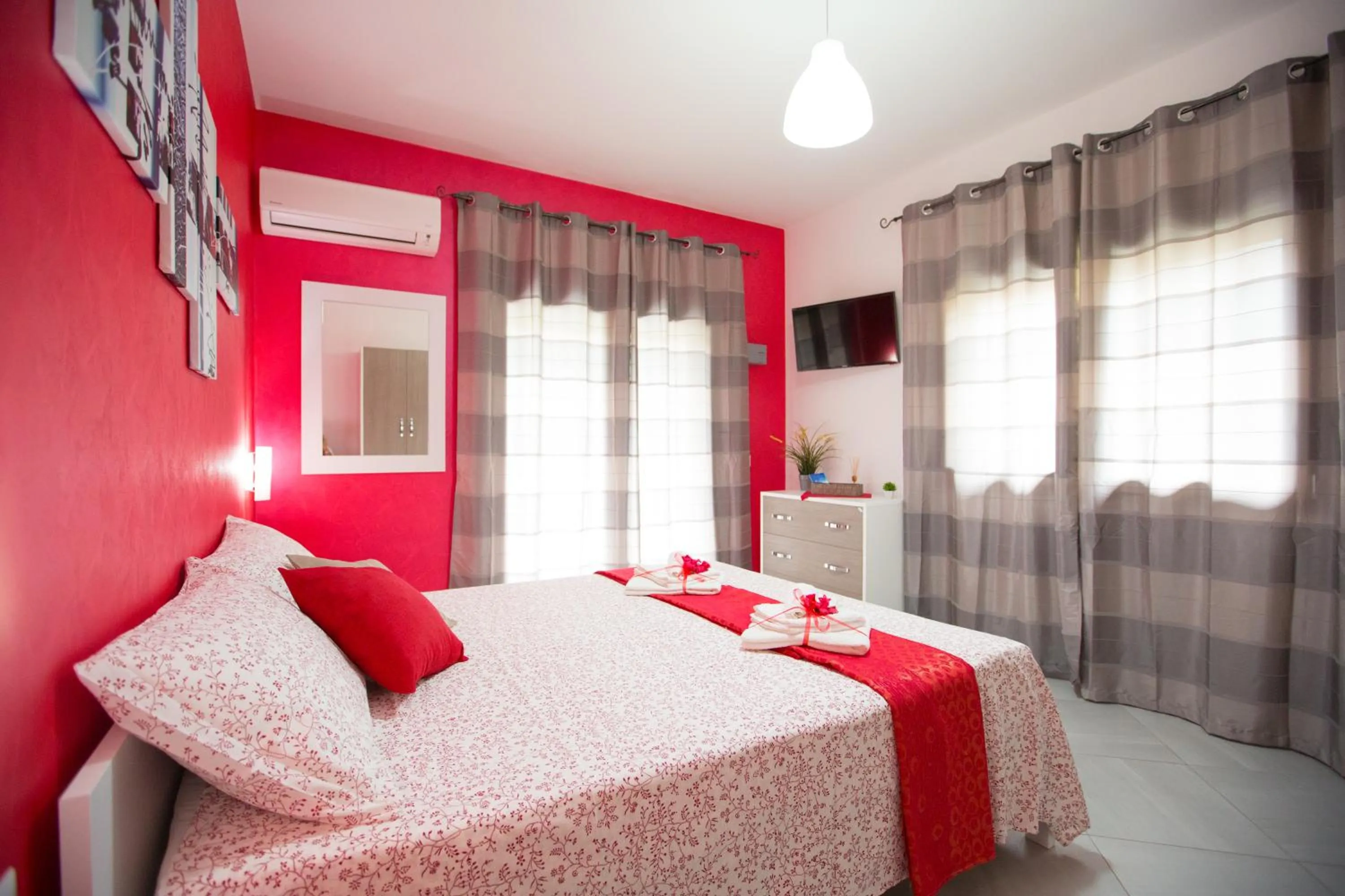 Photo of the whole room, Bed in B&B Pepito