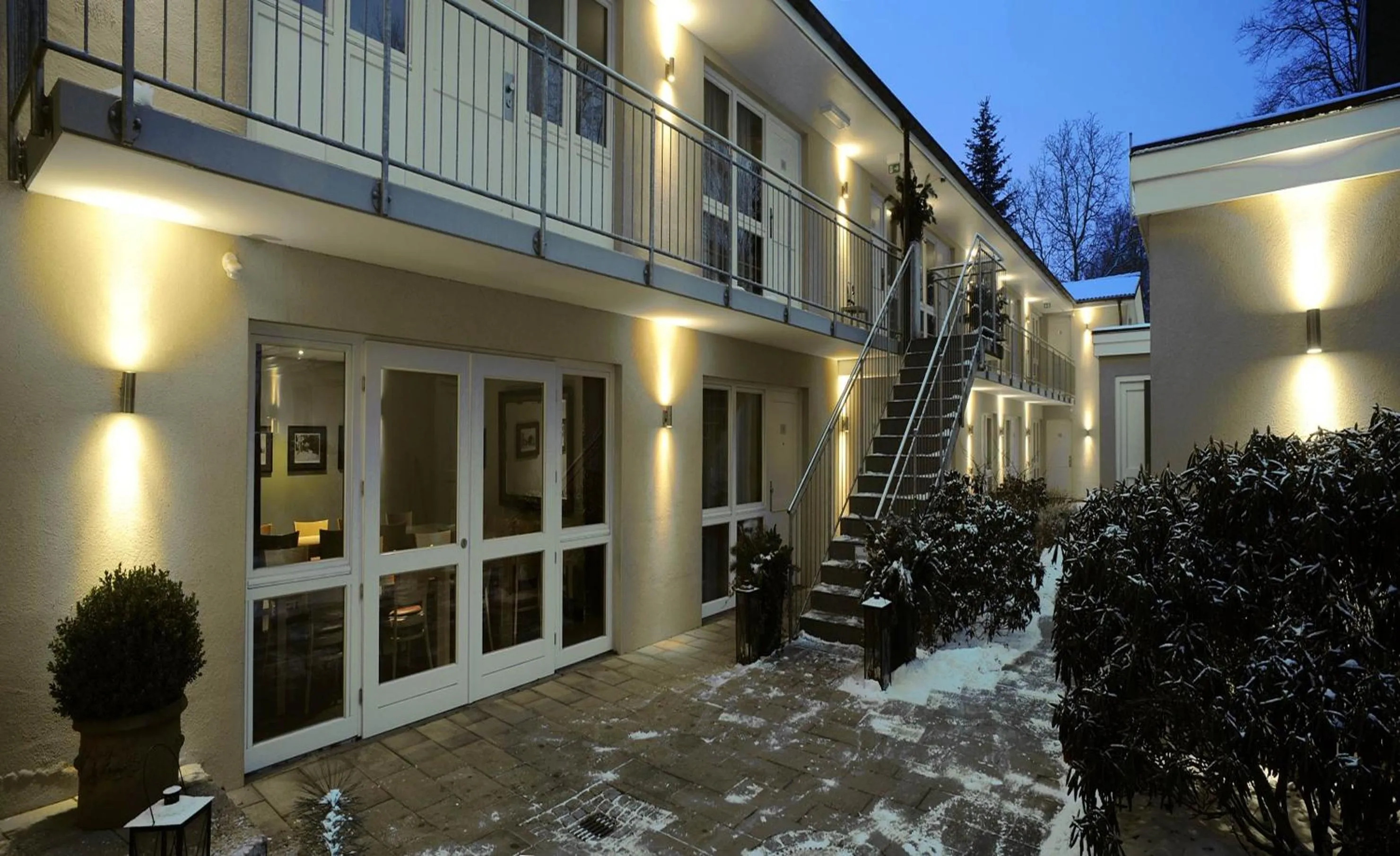 Facade/entrance in Baurs Park