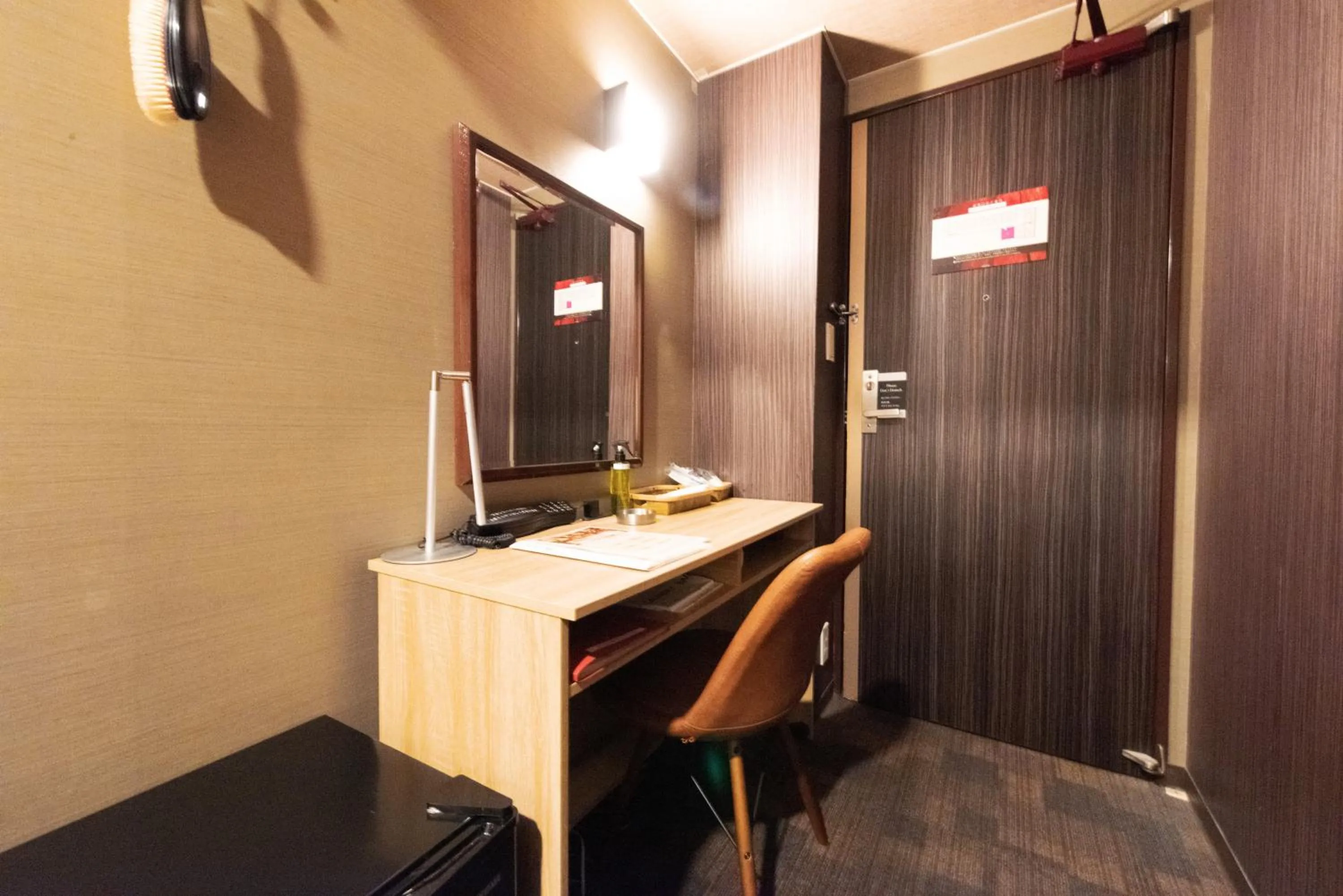 Photo of the whole room in HOTEL RELIEF Kokura Station