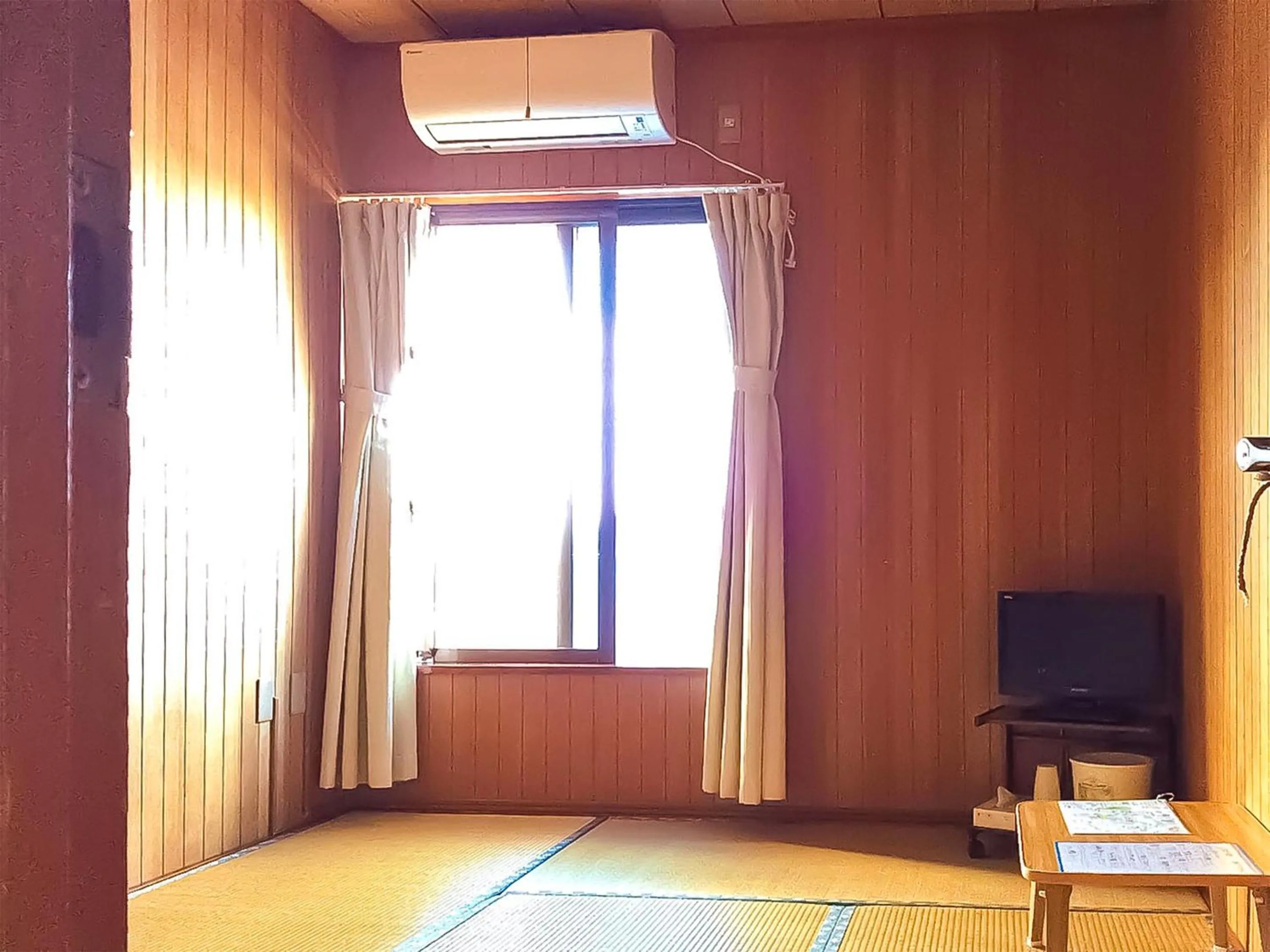 Photo of the whole room in Minshuku Yadokari