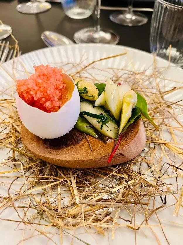 Restaurant/places to eat in Egn Boutique Hotel
