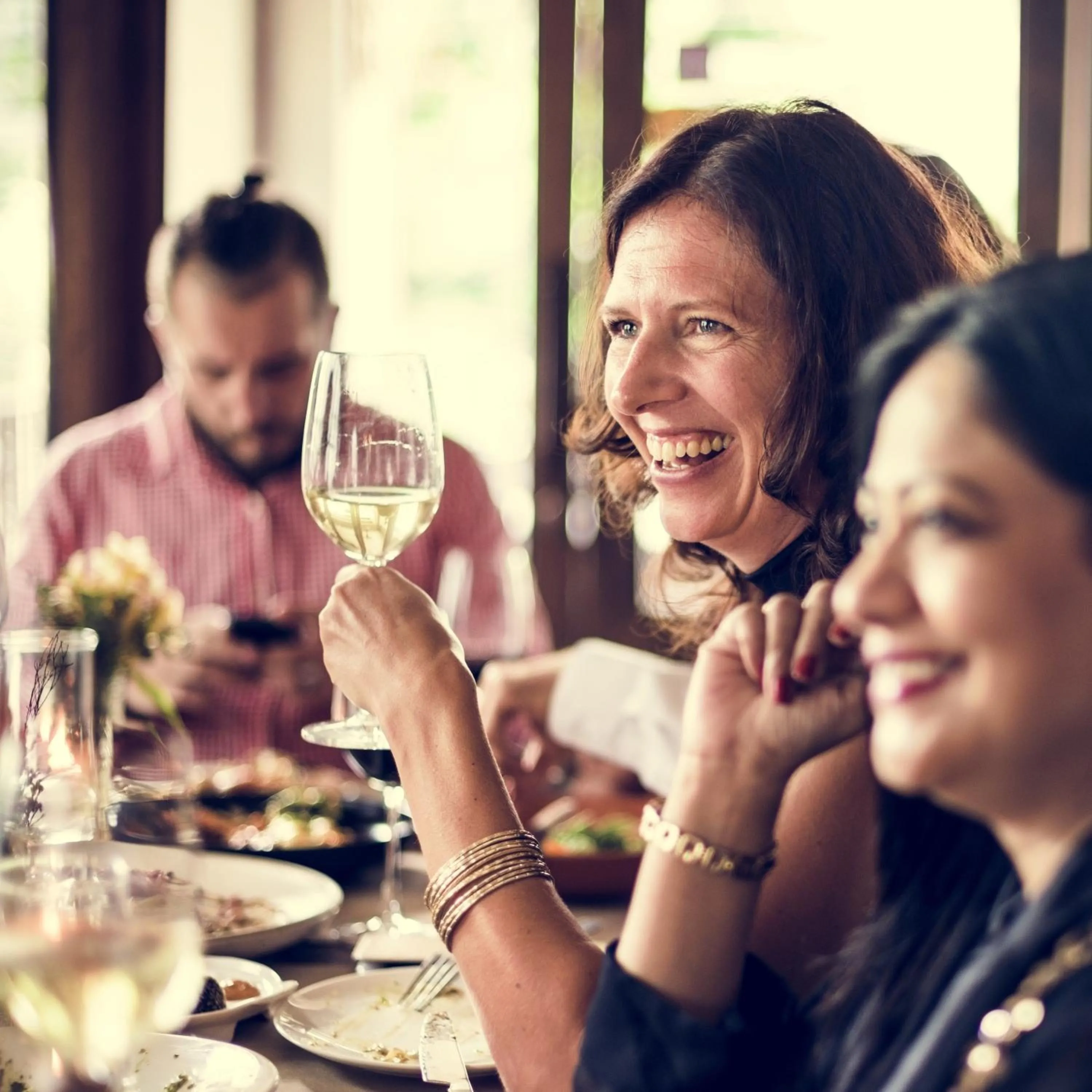 Restaurant/places to eat in Egn Boutique Hotel