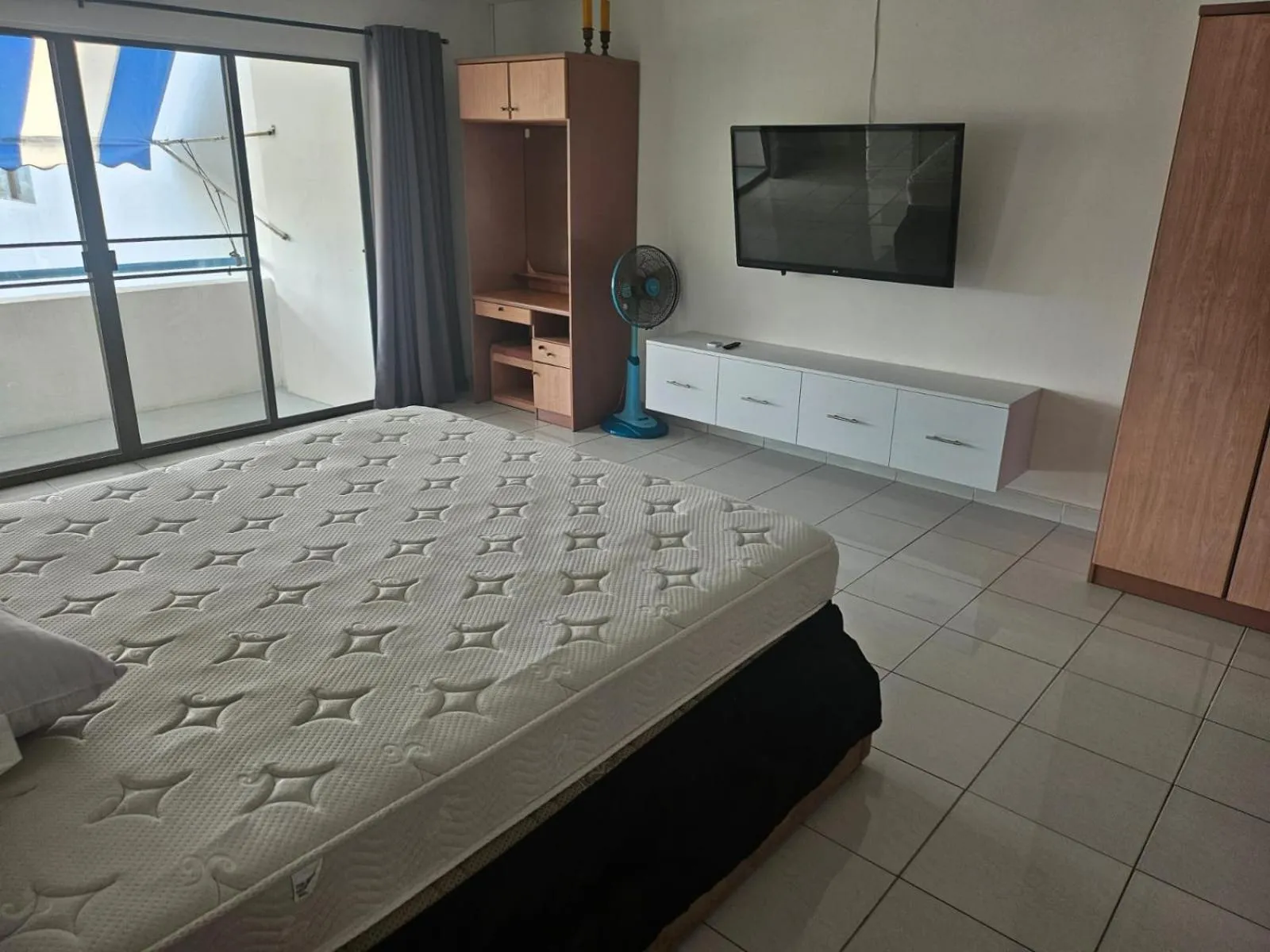 Bed in Villa Germania