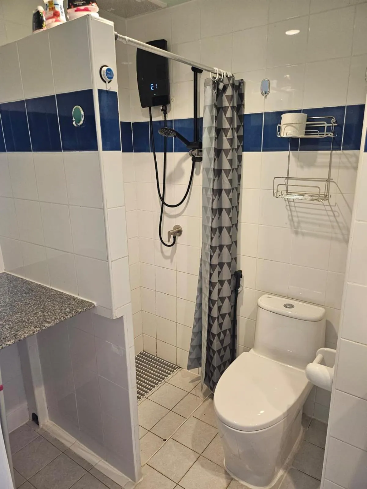 Shower in Villa Germania