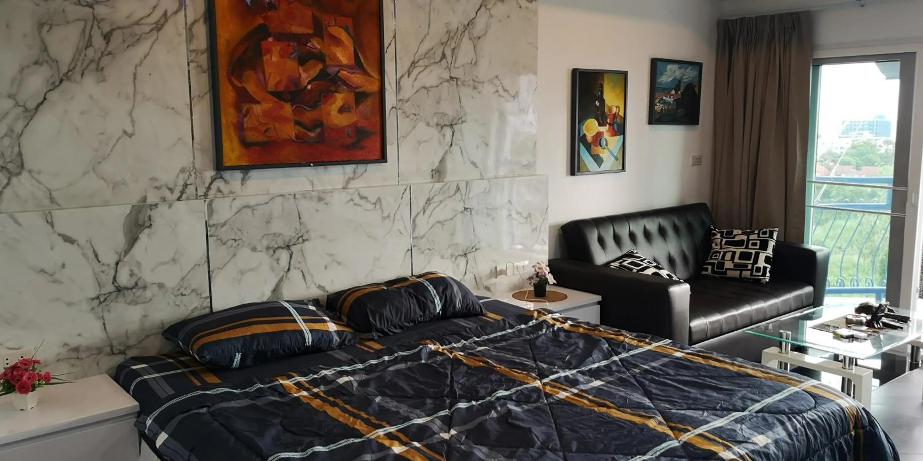 Photo of the whole room, Bed in Villa Germania