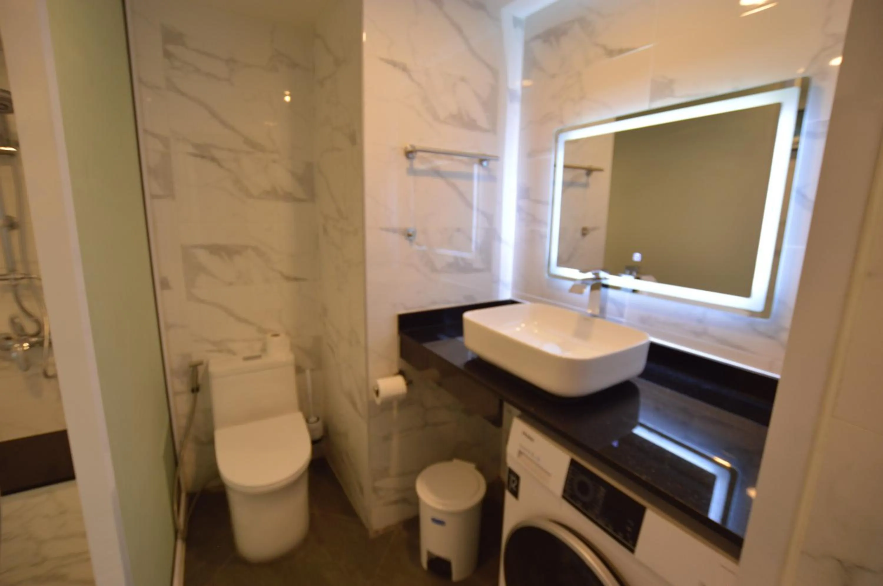 Shower in Villa Germania