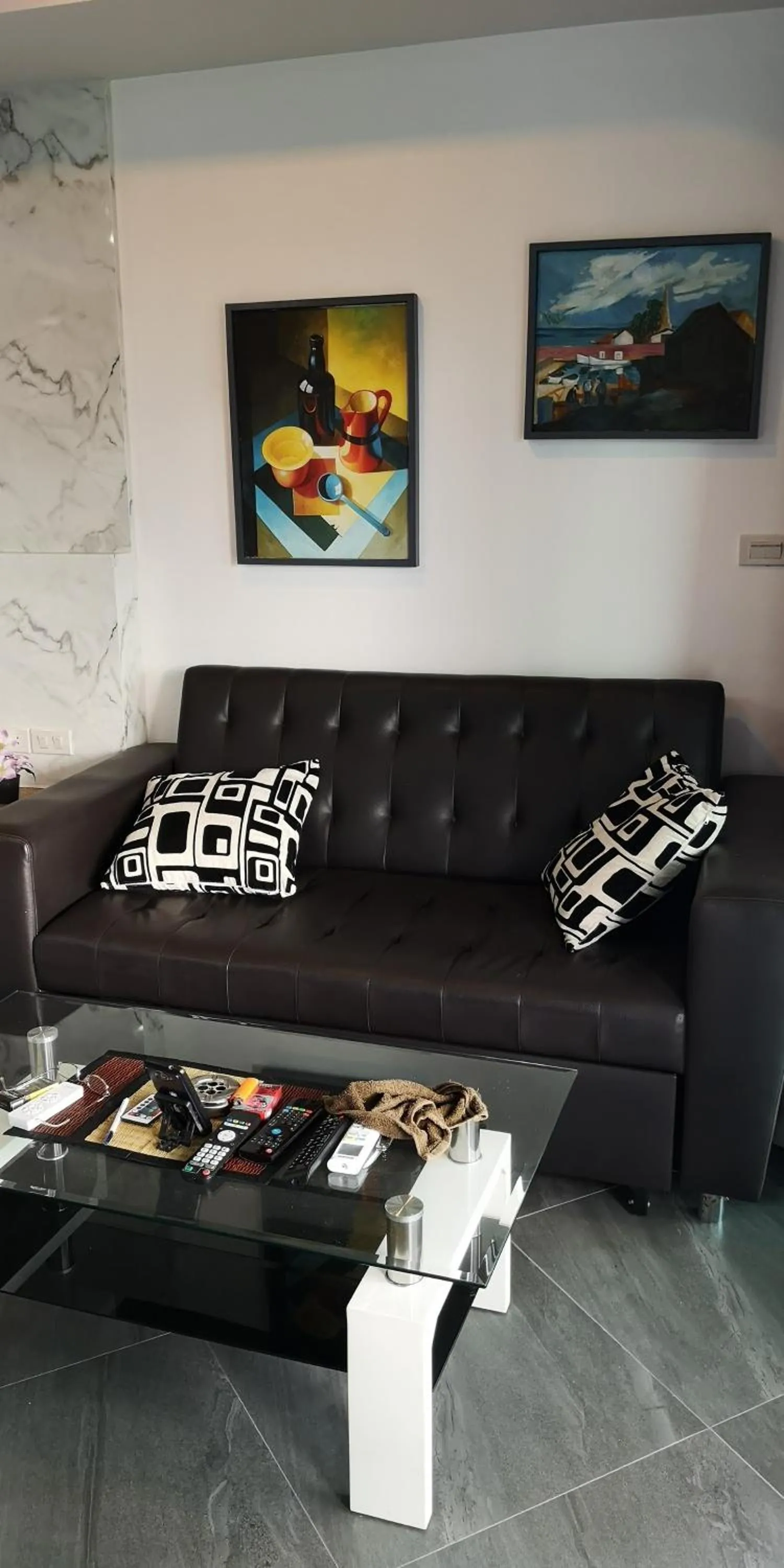 Photo of the whole room in Villa Germania