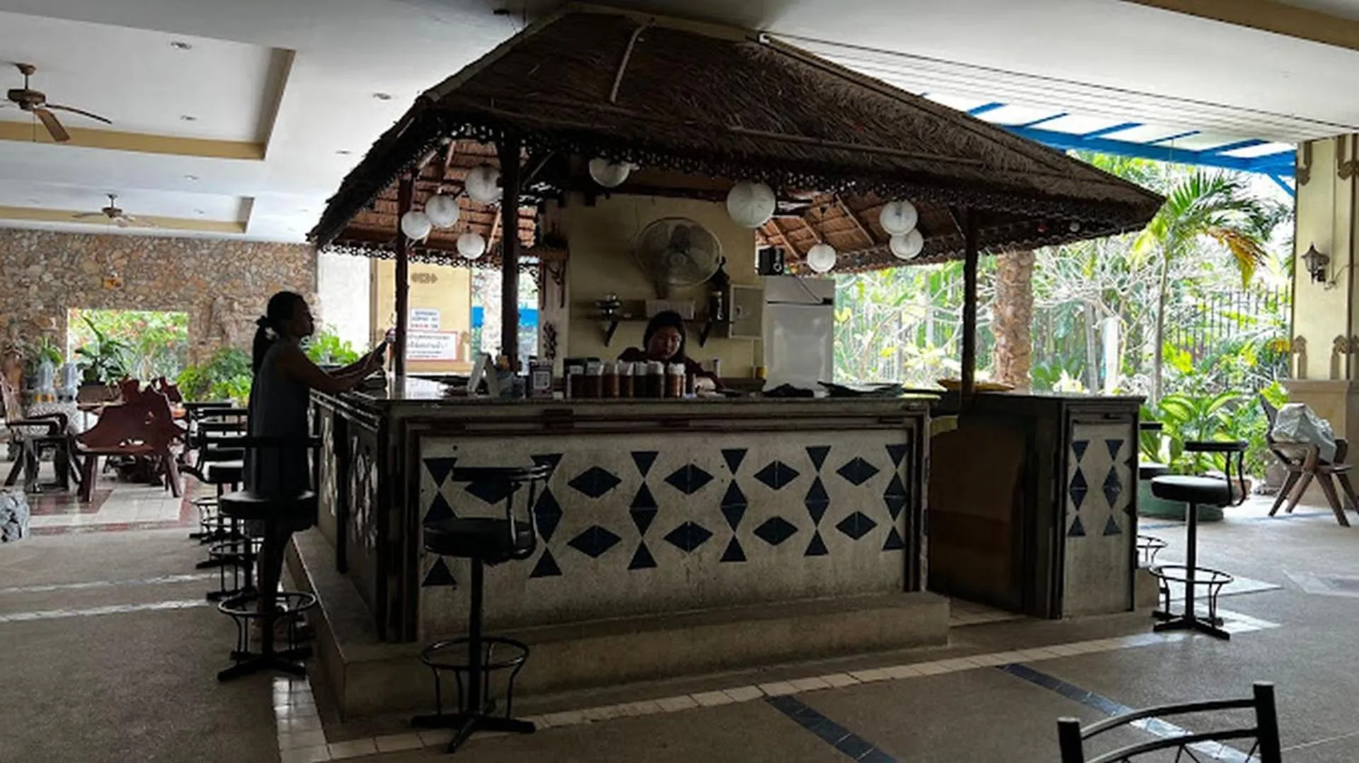 Restaurant/places to eat in Villa Germania