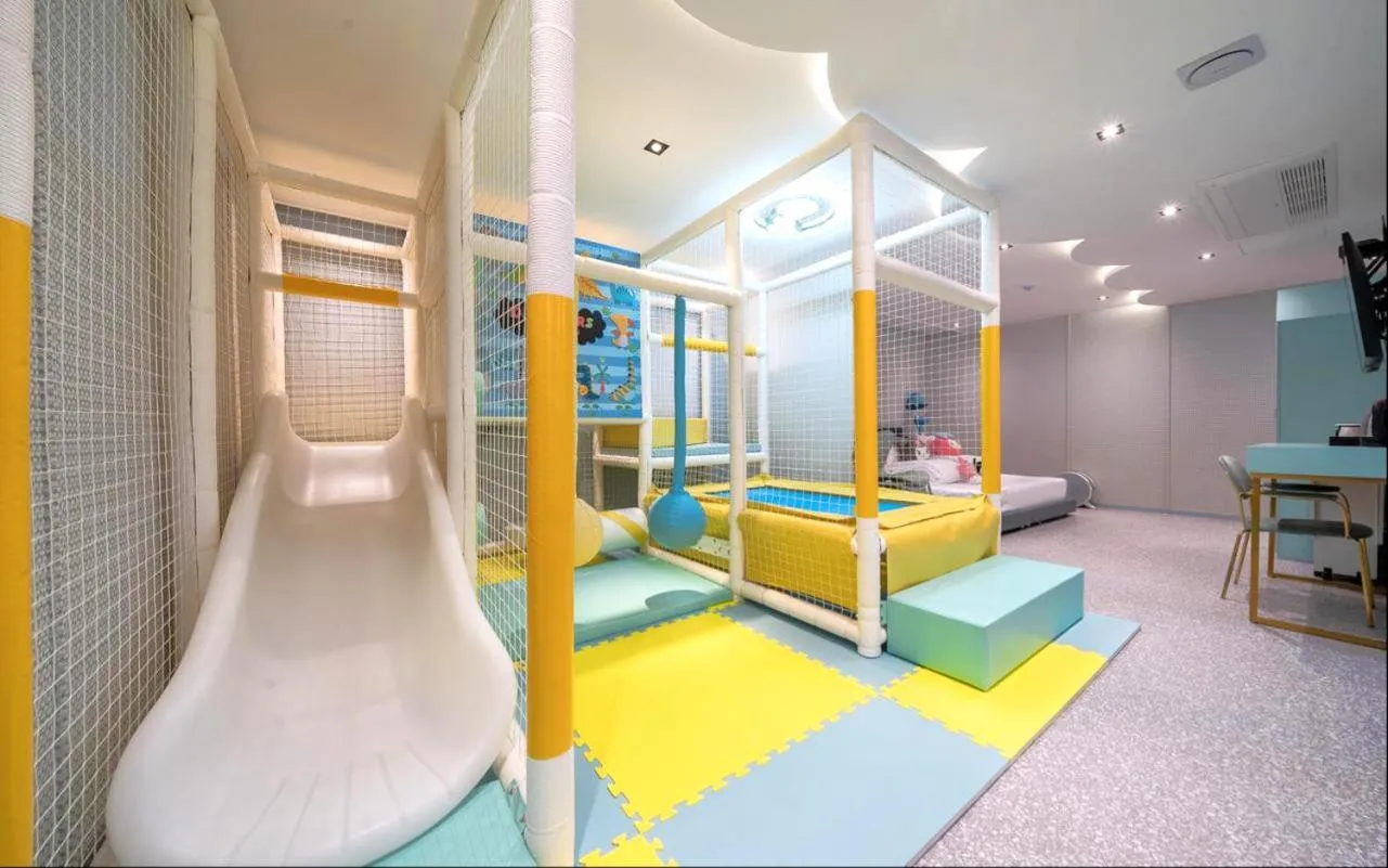 Photo of the whole room, Bed in Jangyu Almond Kids Hotel