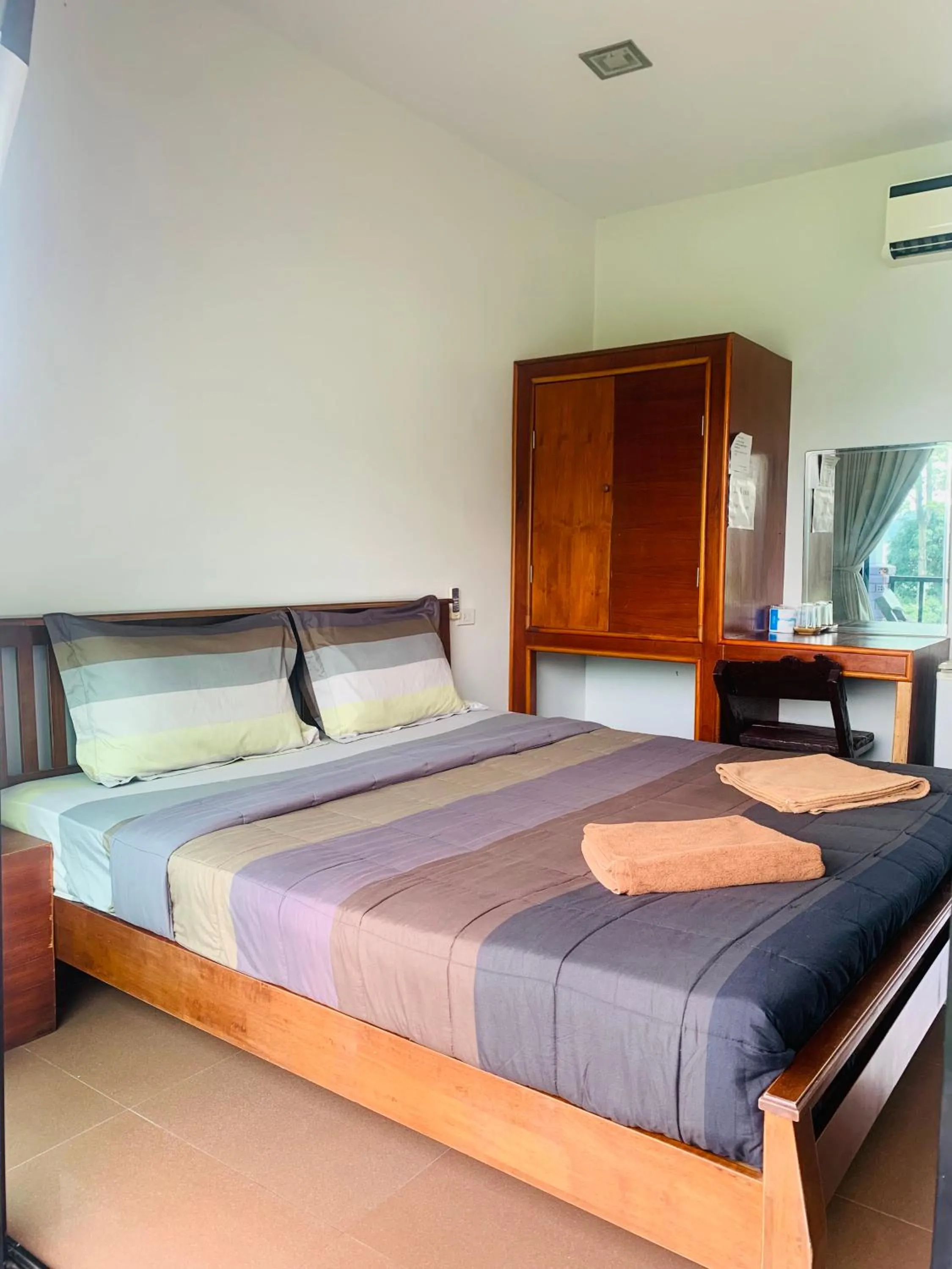 Bed in View Garden Resort