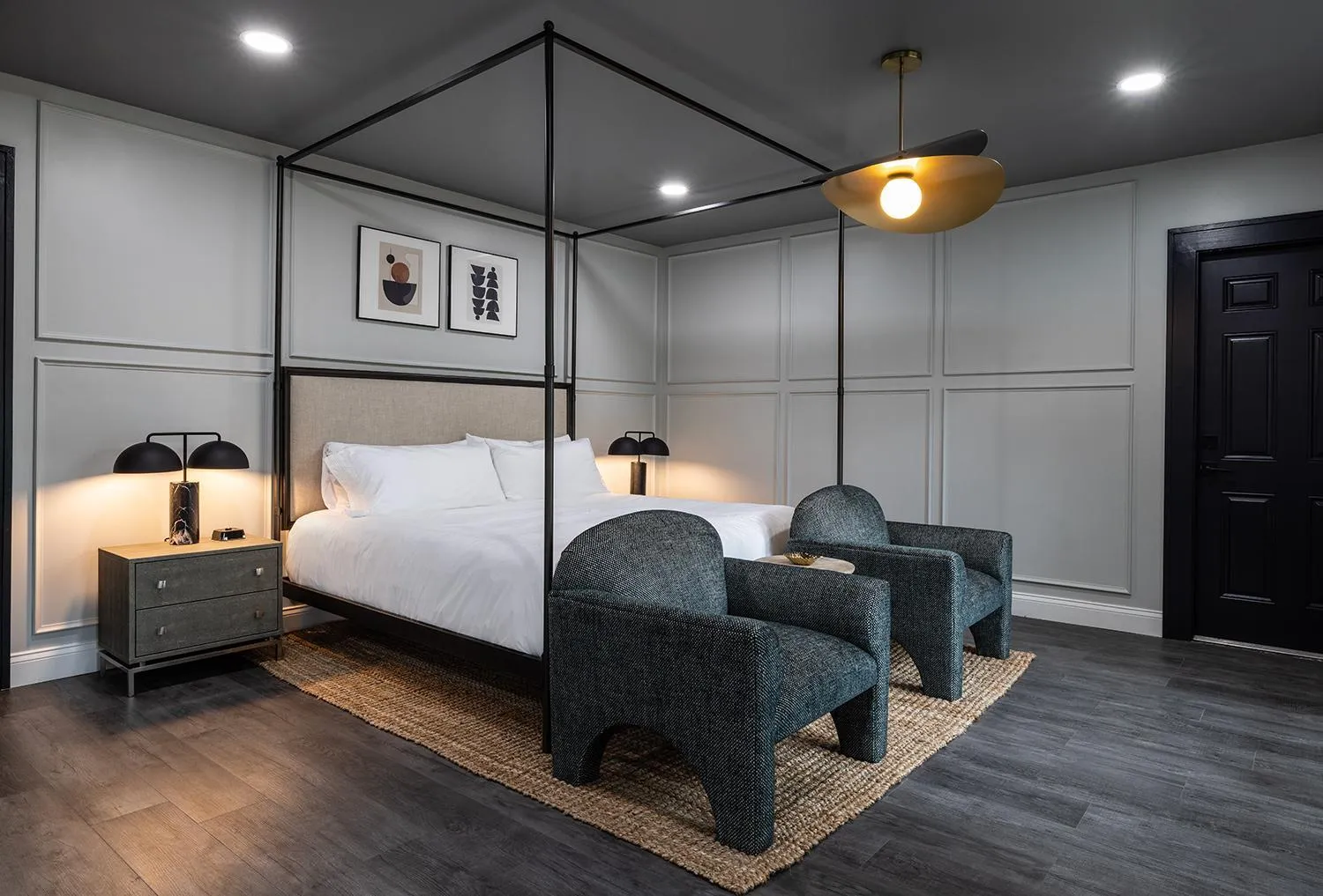 Seating area, Bed in Victoria 1883