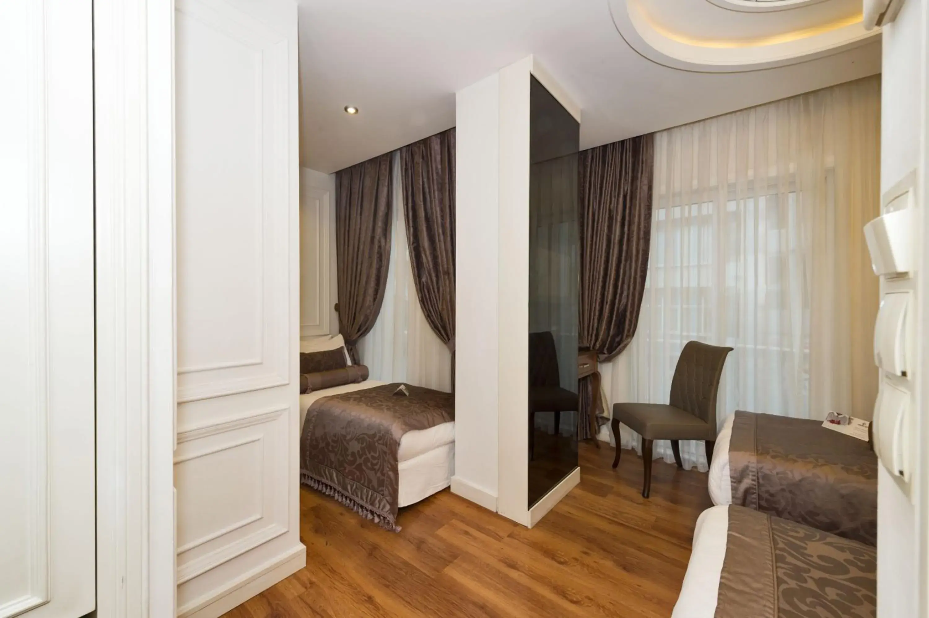 Photo of the whole room in Darkmen Hotel 2 Photo of the whole room in Darkmen Hotel 2