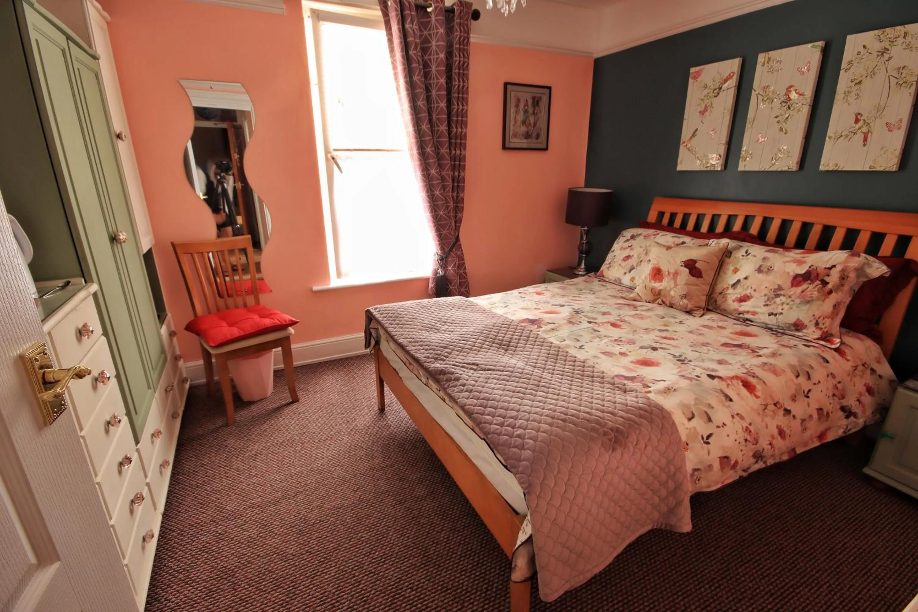 Bed in Beaches Guesthouse