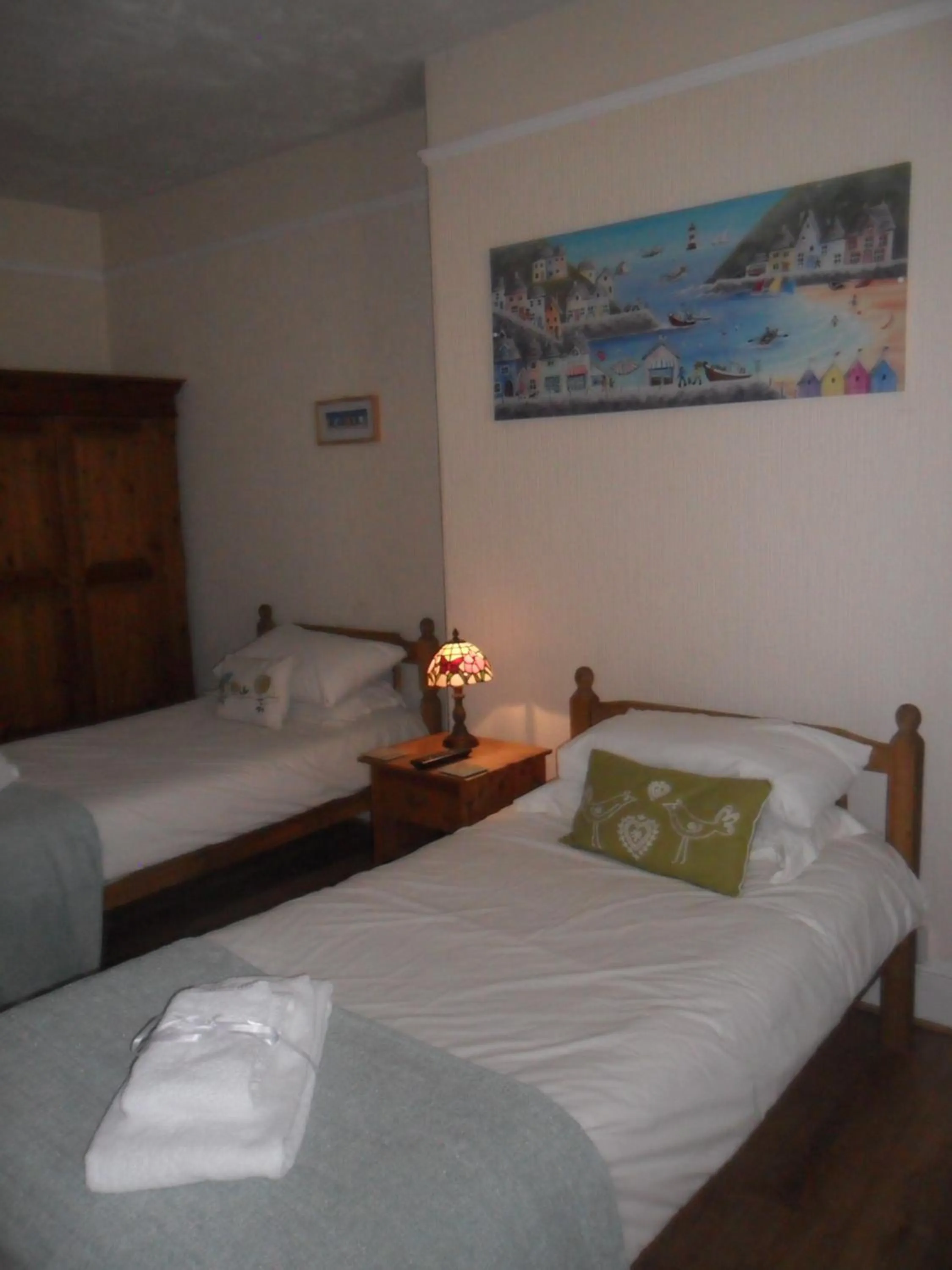 Bed in Beaches Guesthouse