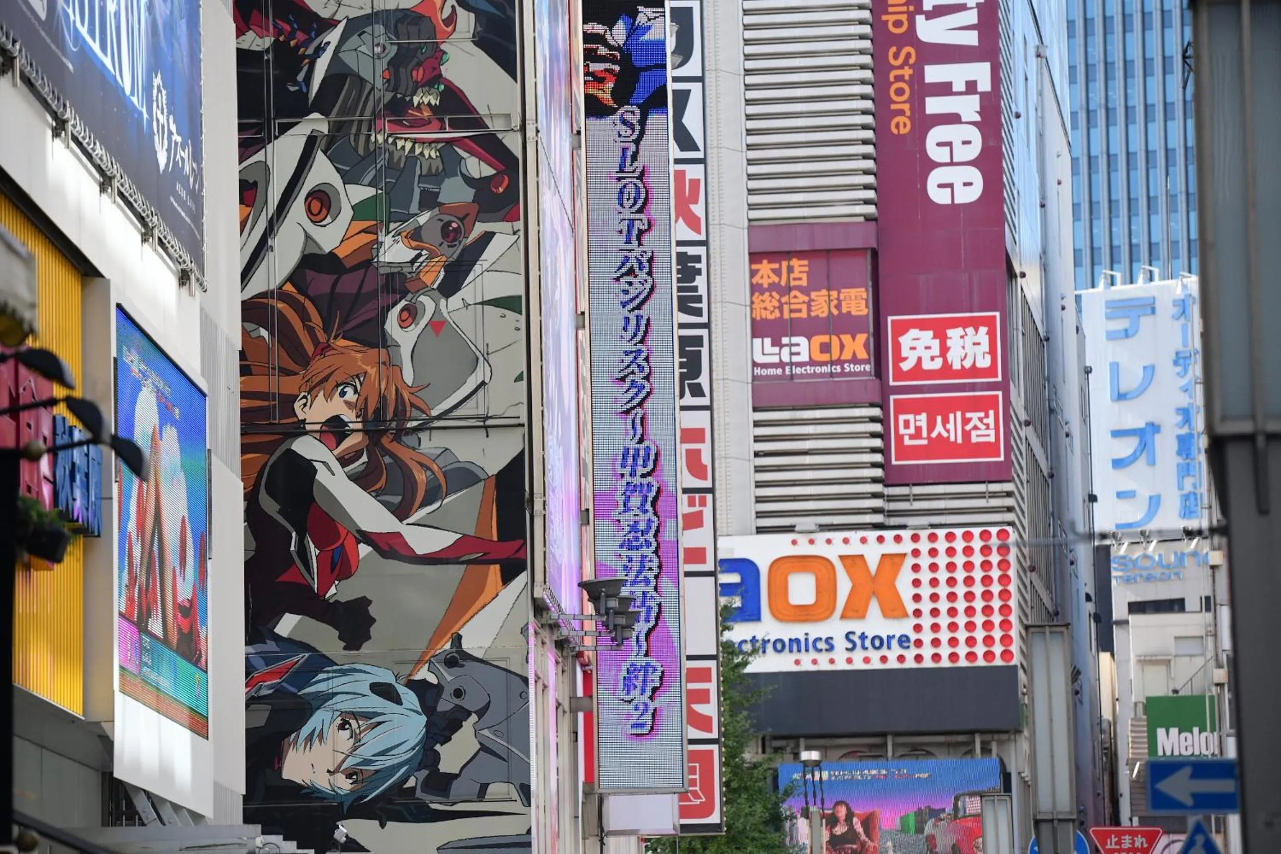 Nearby landmark in Hotel Tokyo Hub