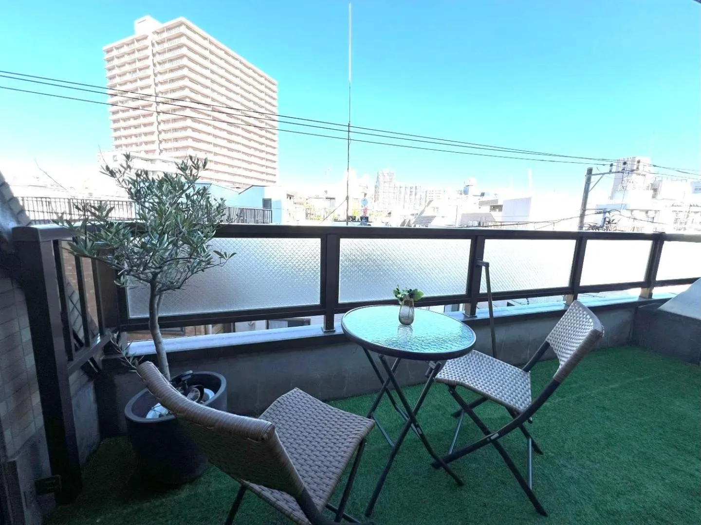Day in Hotel Tokyo Hub