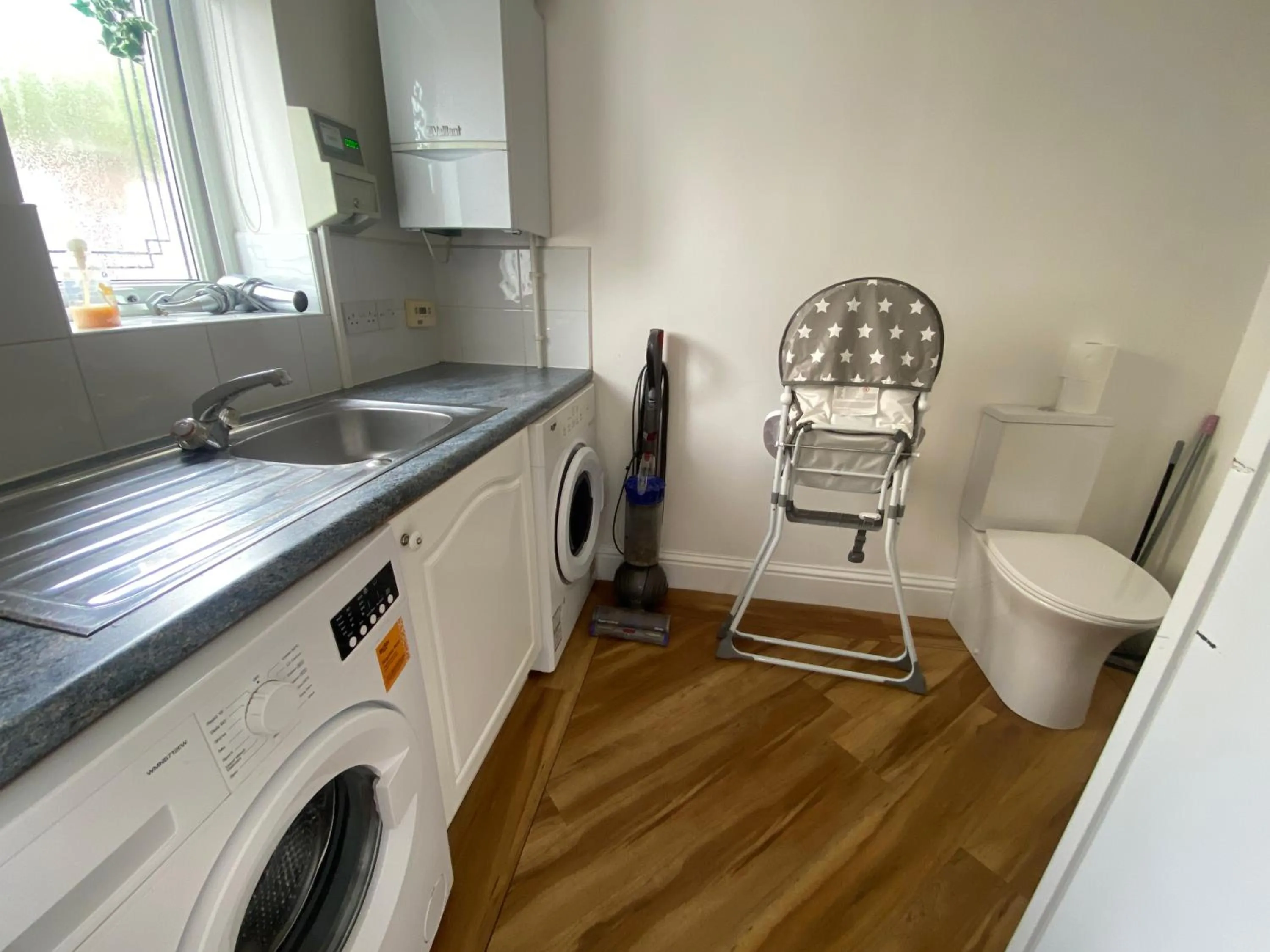 laundry in Parkside Guest House