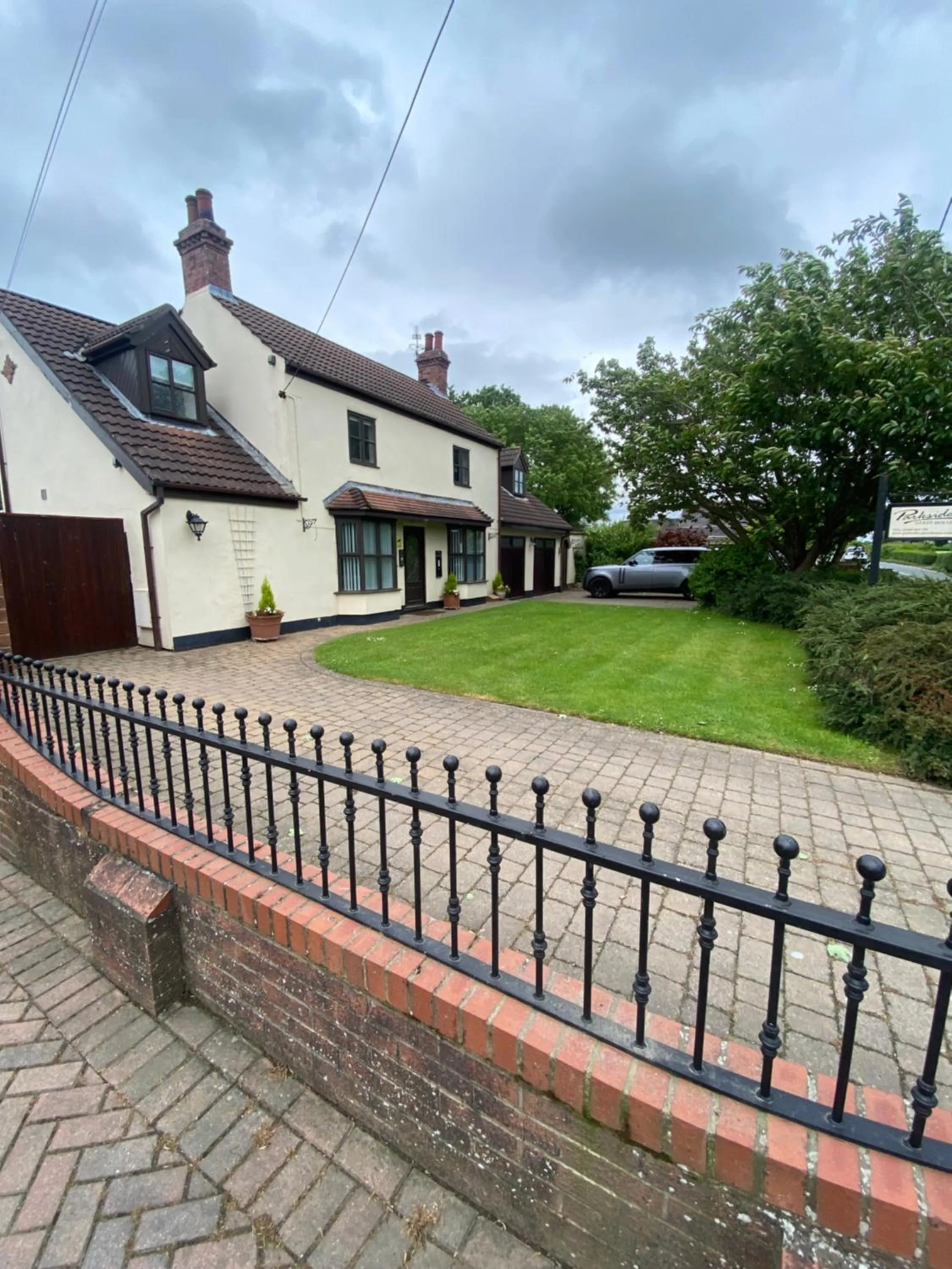 Parking in Parkside Guest House