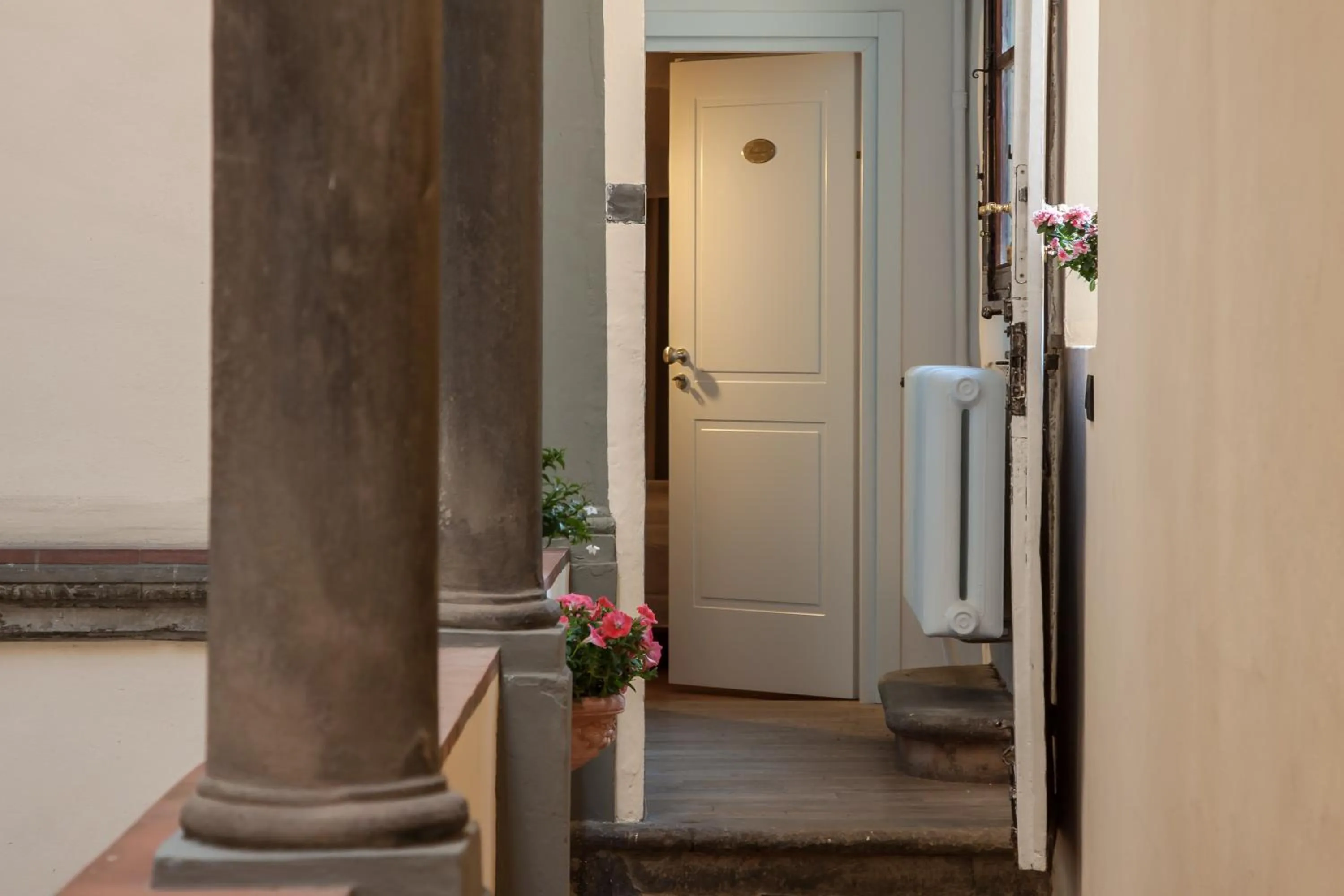 Facade/entrance in Residenza d'epoca Borgo Albizi