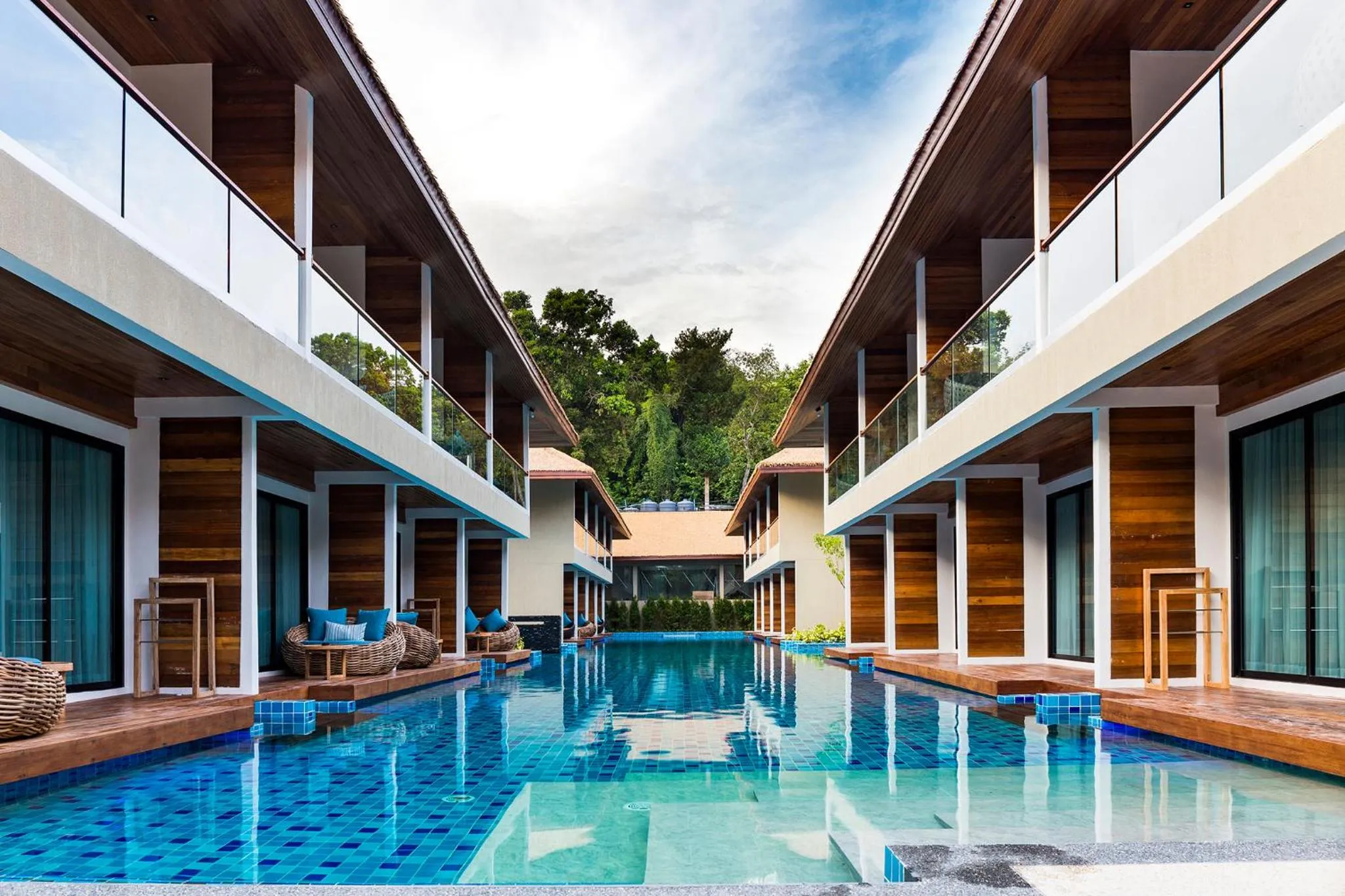 Swimming pool in AKIRA Lipe Resort