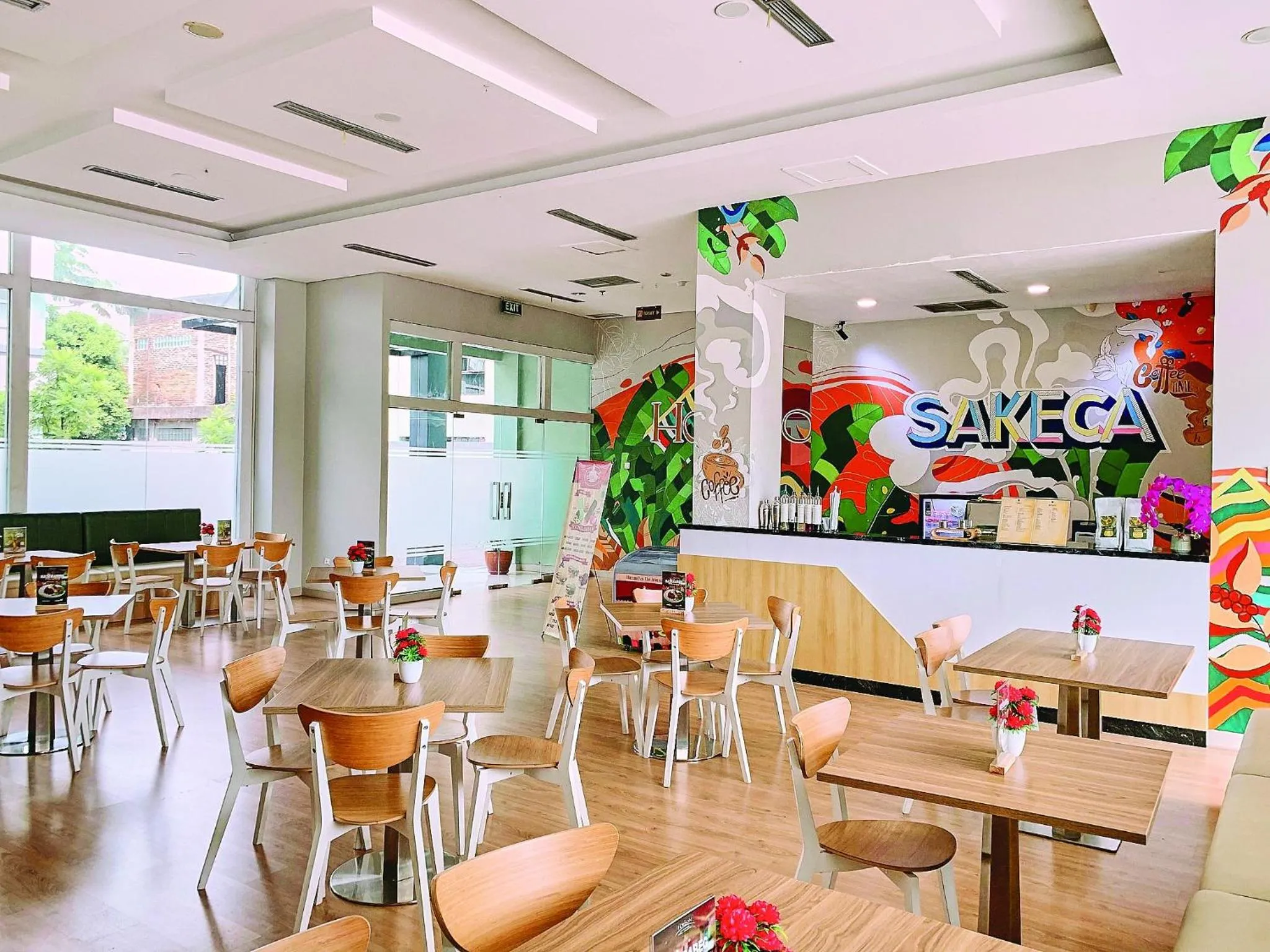 Restaurant/places to eat in Horison TC UPI Serang