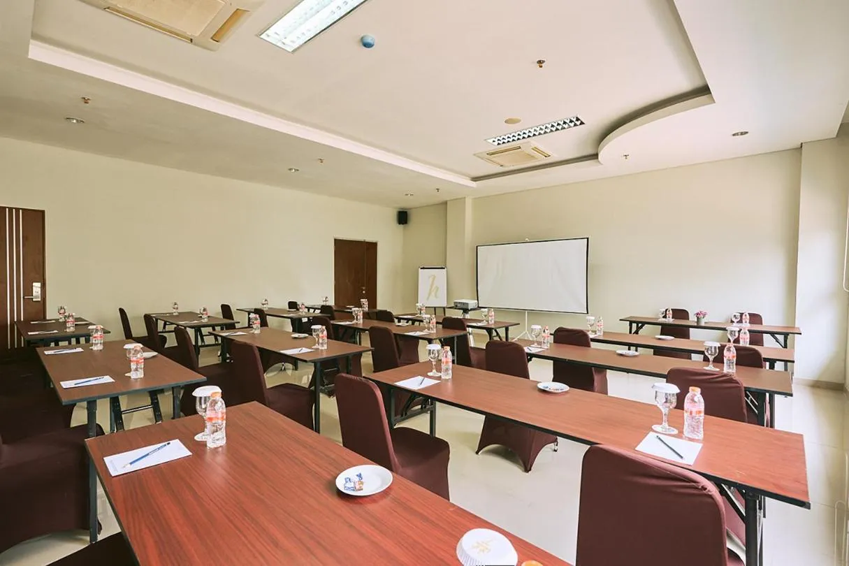 Horison TC UPI Serang