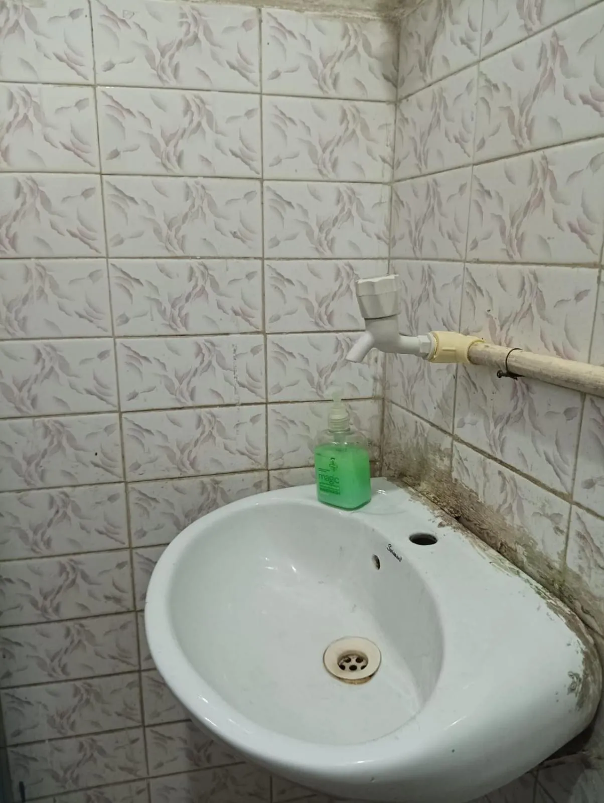 Bathroom in Comfi Stay Hotel Bhopal
