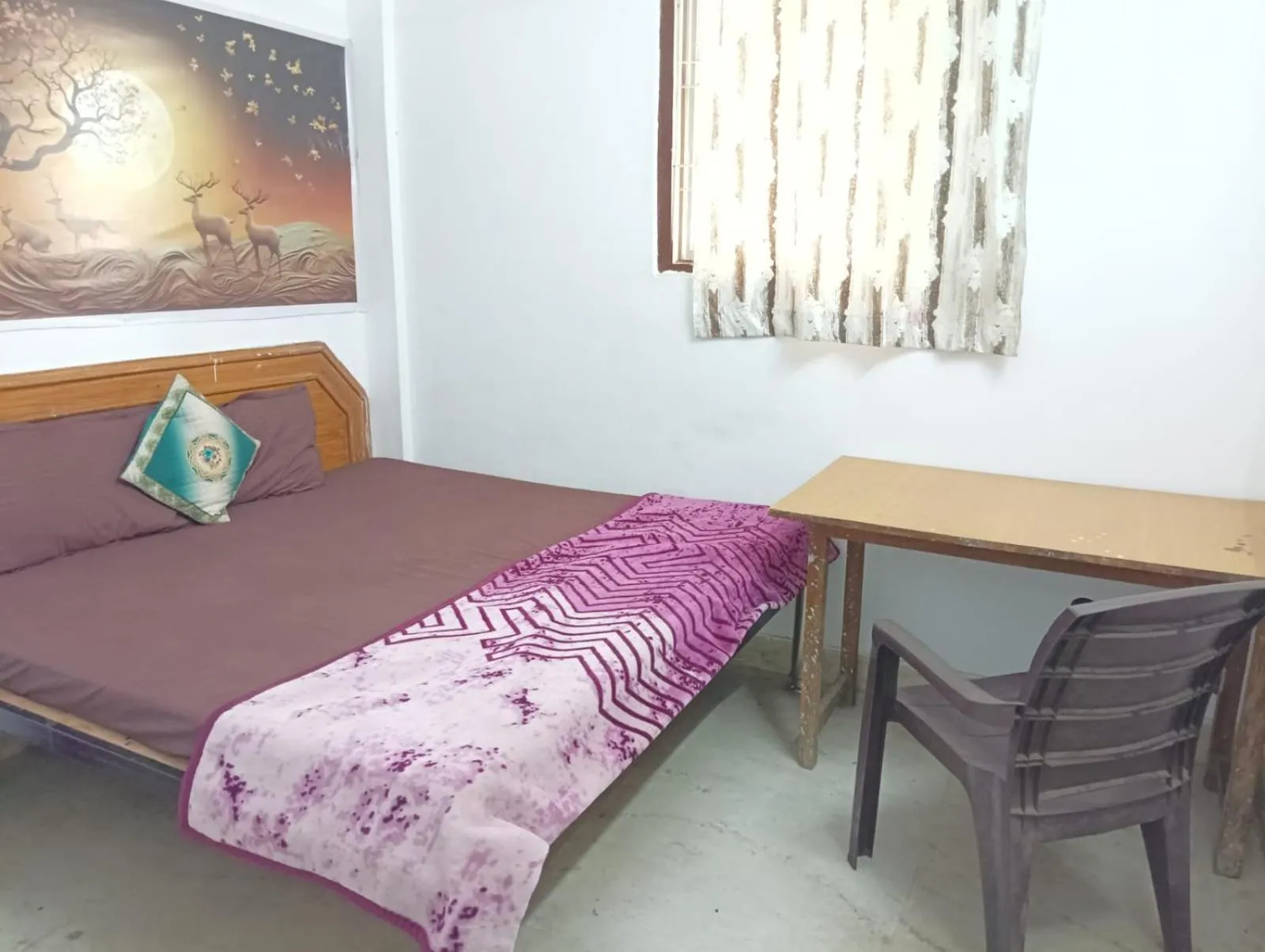 Bed in Comfi Stay Hotel Bhopal
