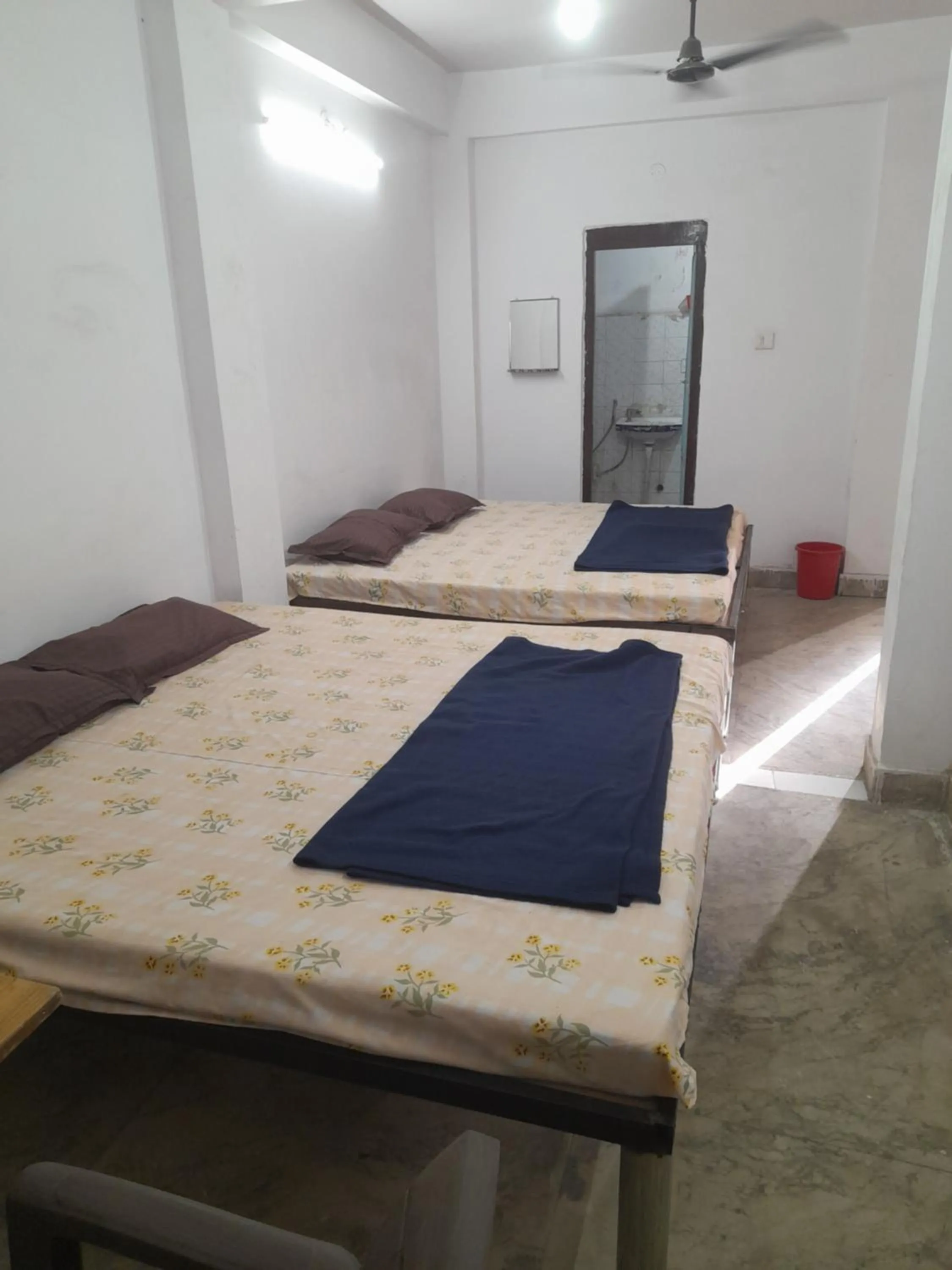Bed in Comfi Stay Hotel Bhopal