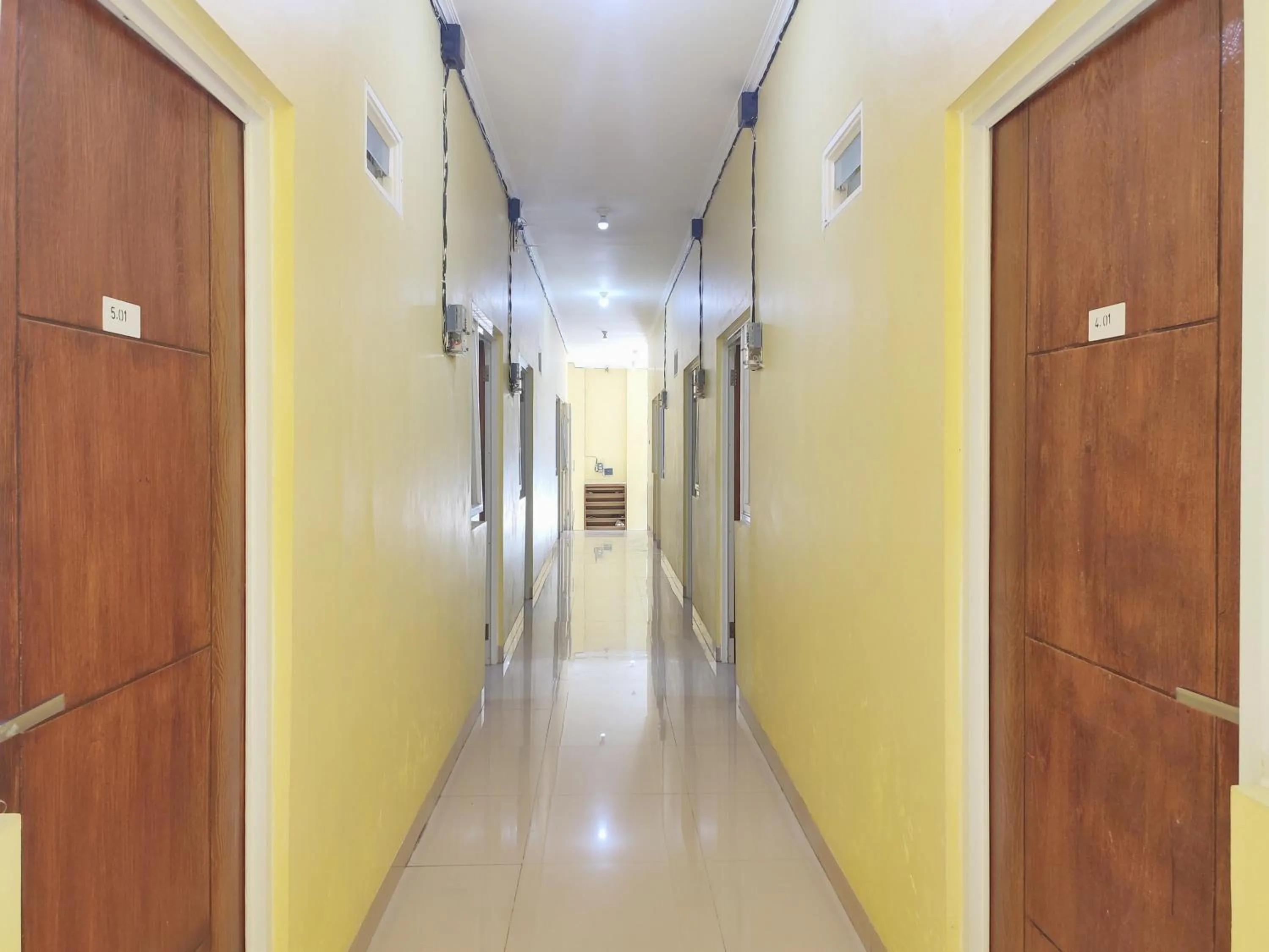 Property building in RedDoorz Near Exit Toll Banyumanik Semarang