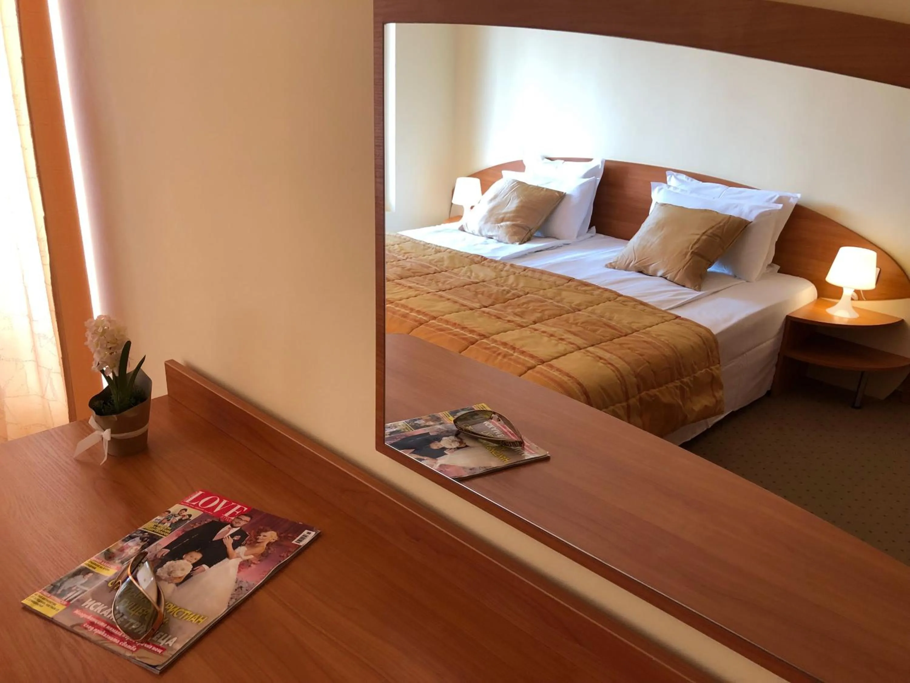 Bedroom, Bed in Beatris Family House