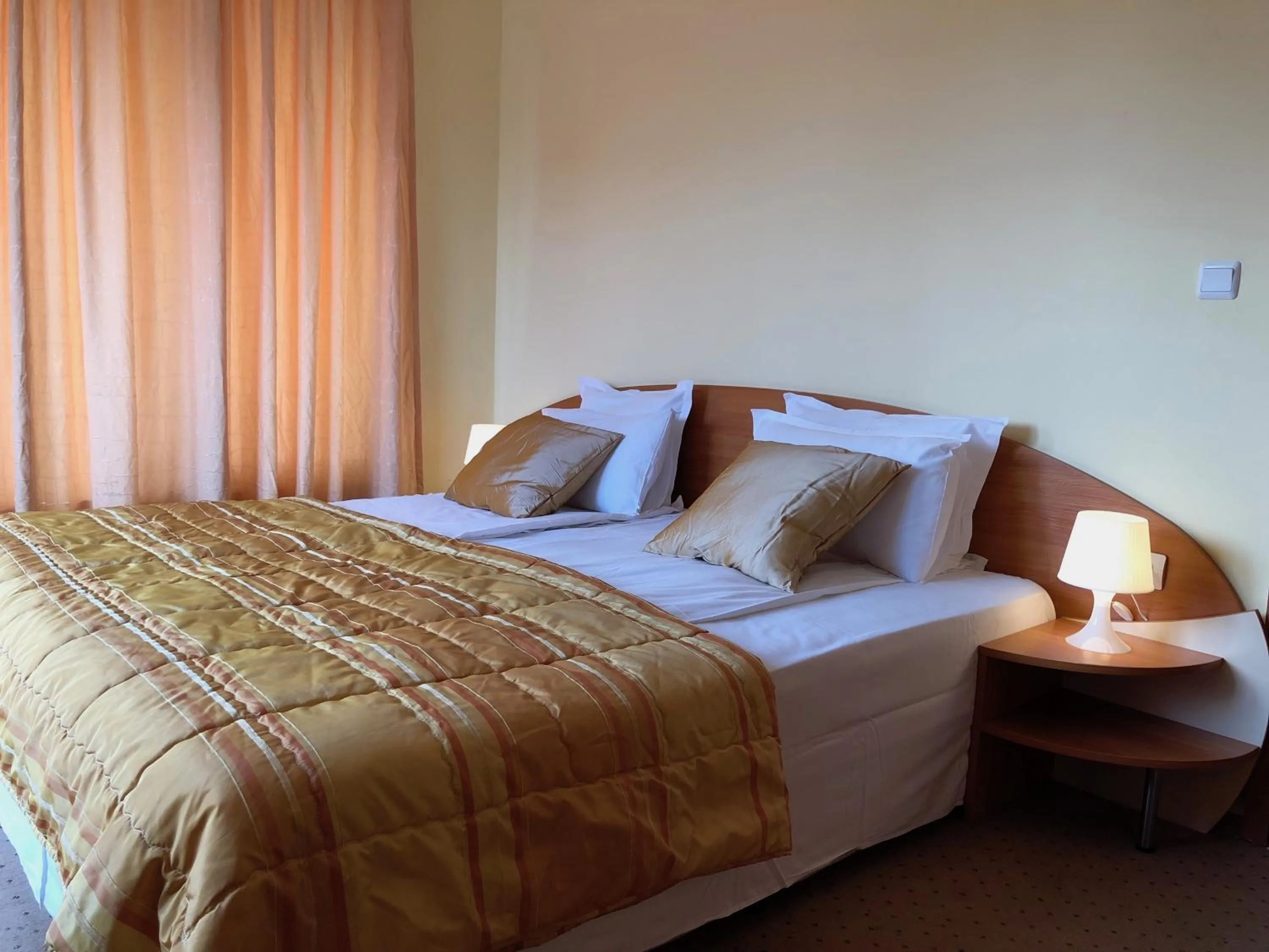 Bed in Beatris Family House