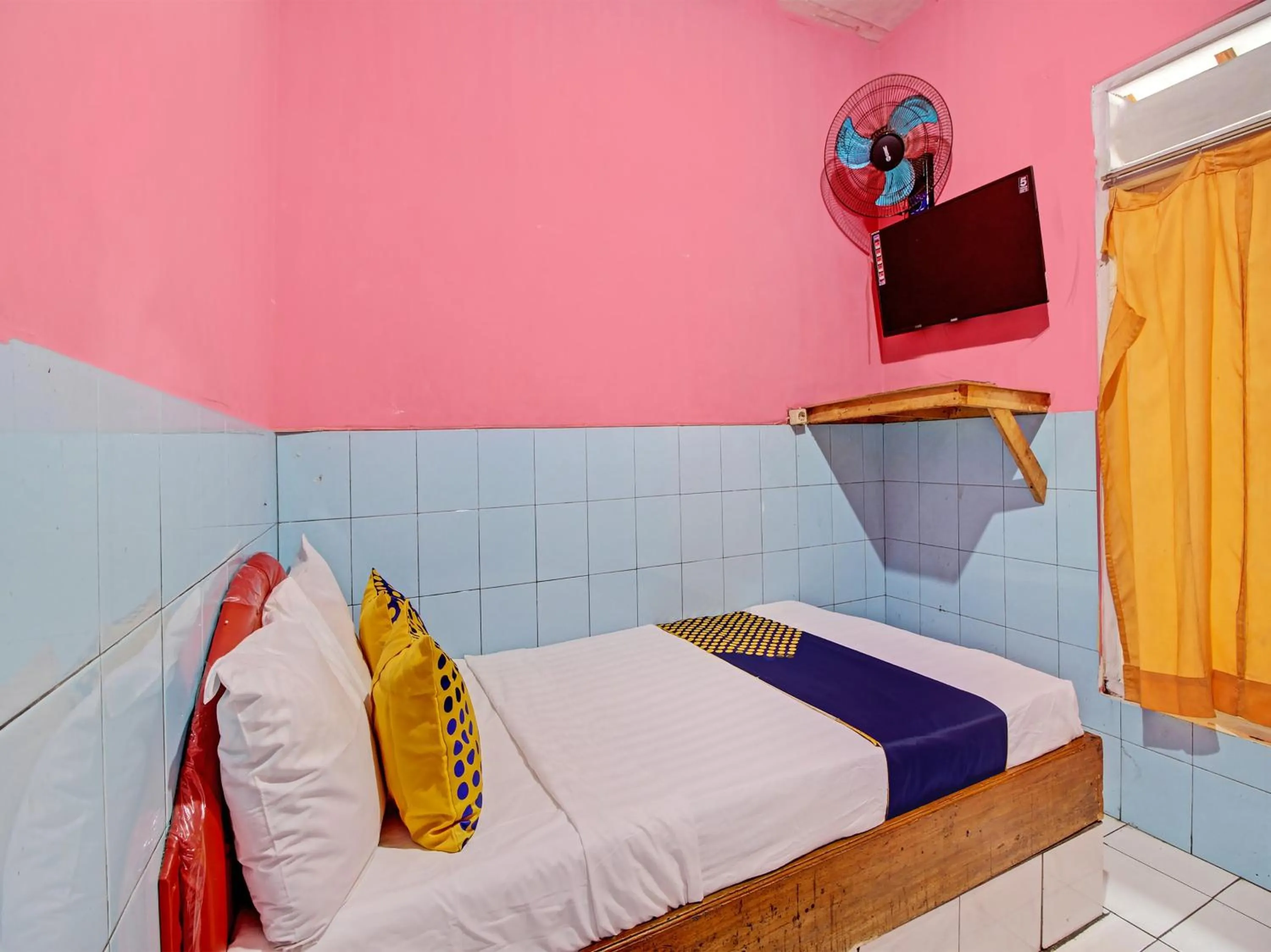 Bedroom, Bed in Hotel O 4 Saudara Hotel