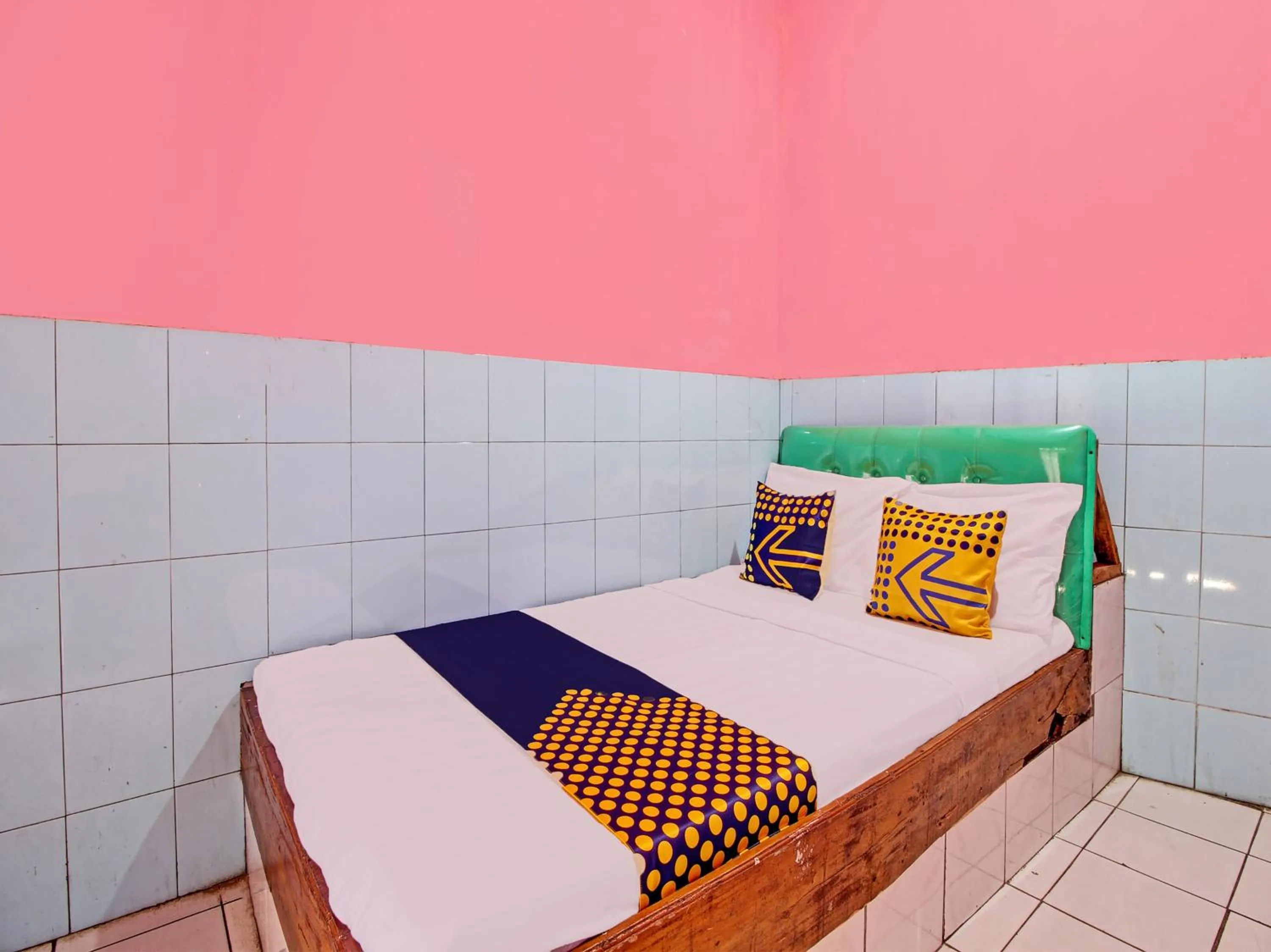 Bedroom, Bed in Hotel O 4 Saudara Hotel