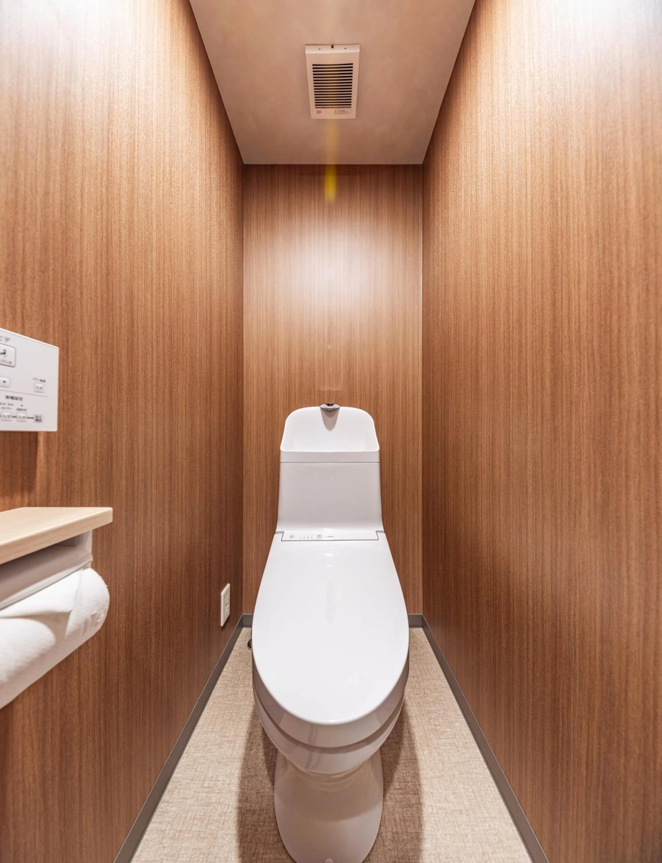 Toilet in Apartment Hotel 11 Shinsaibashi 2