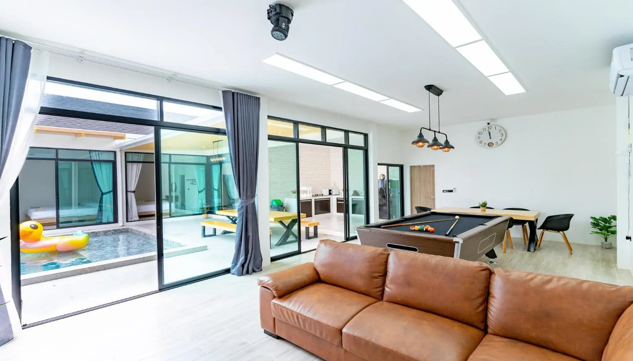 Living room in Villa Paramount 1 Living room in Villa Paramount 1