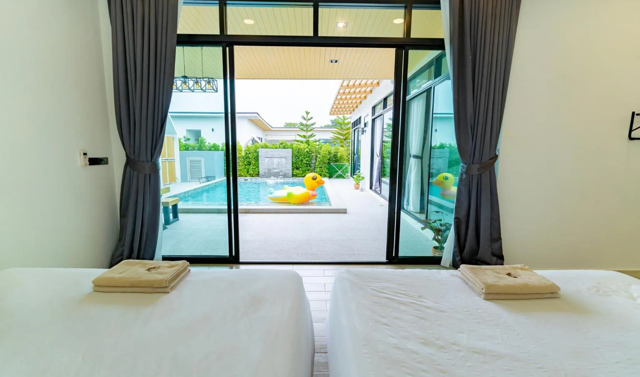 Bed in Villa Paramount 1