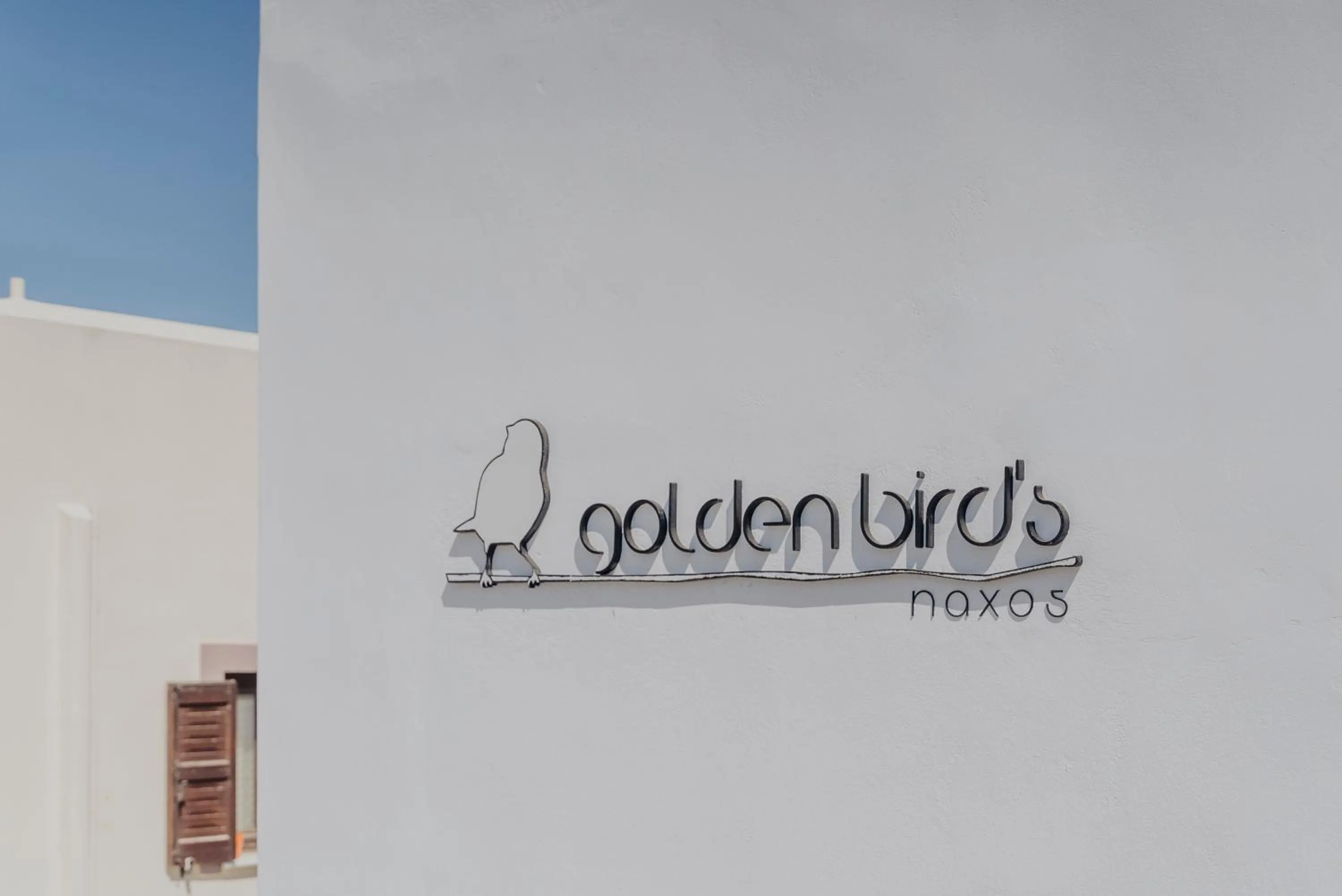 Property building in Golden Bird's