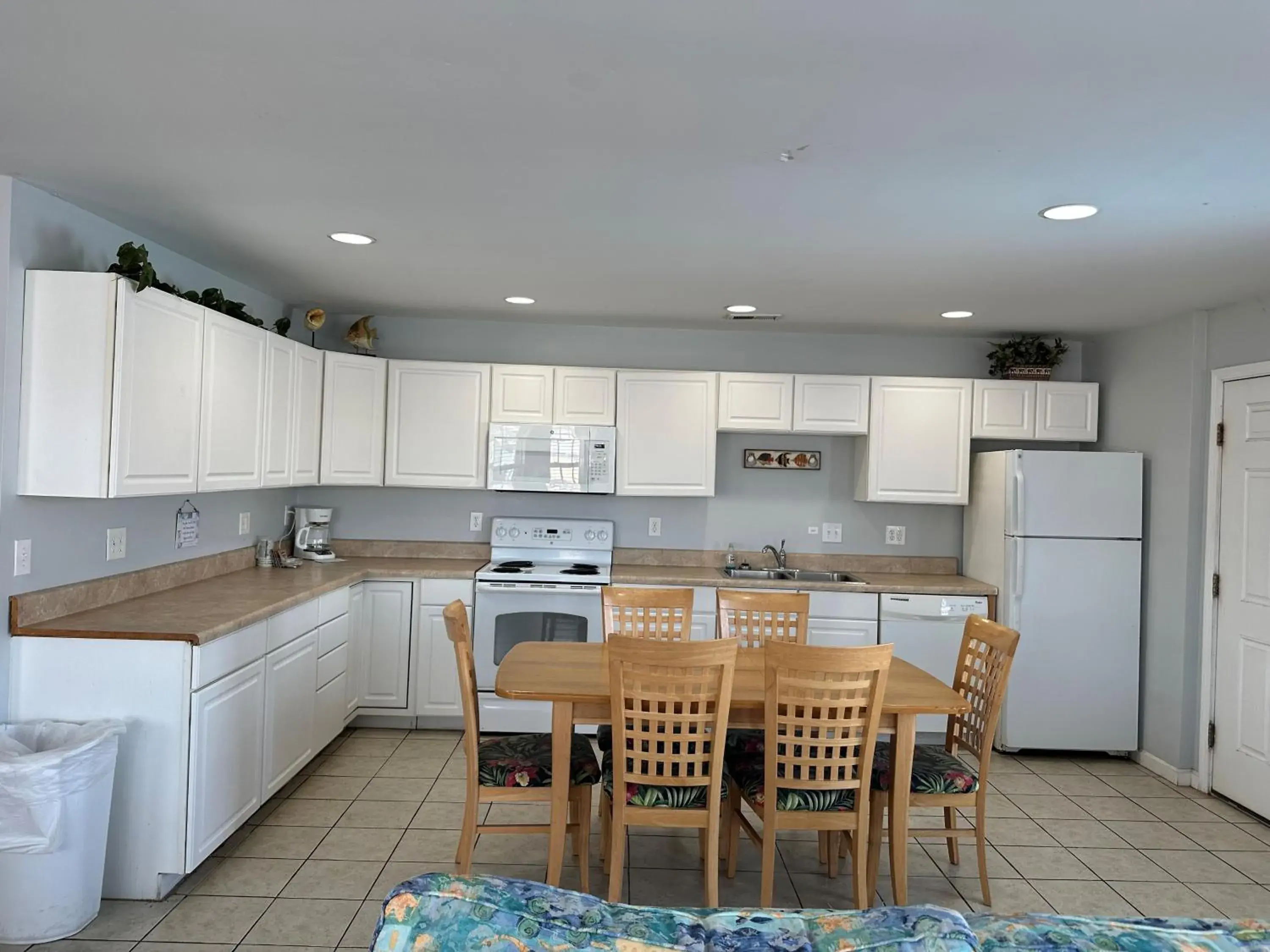 Two Bedroom Apartment in Pirates Cove Two Bedroom Apartment in Pirates Cove