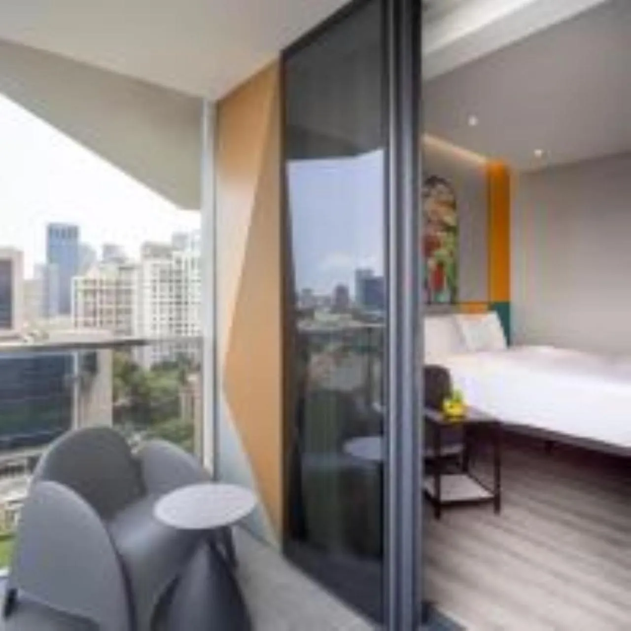 Balcony/Terrace, Bed in Hotel Mi Rochor