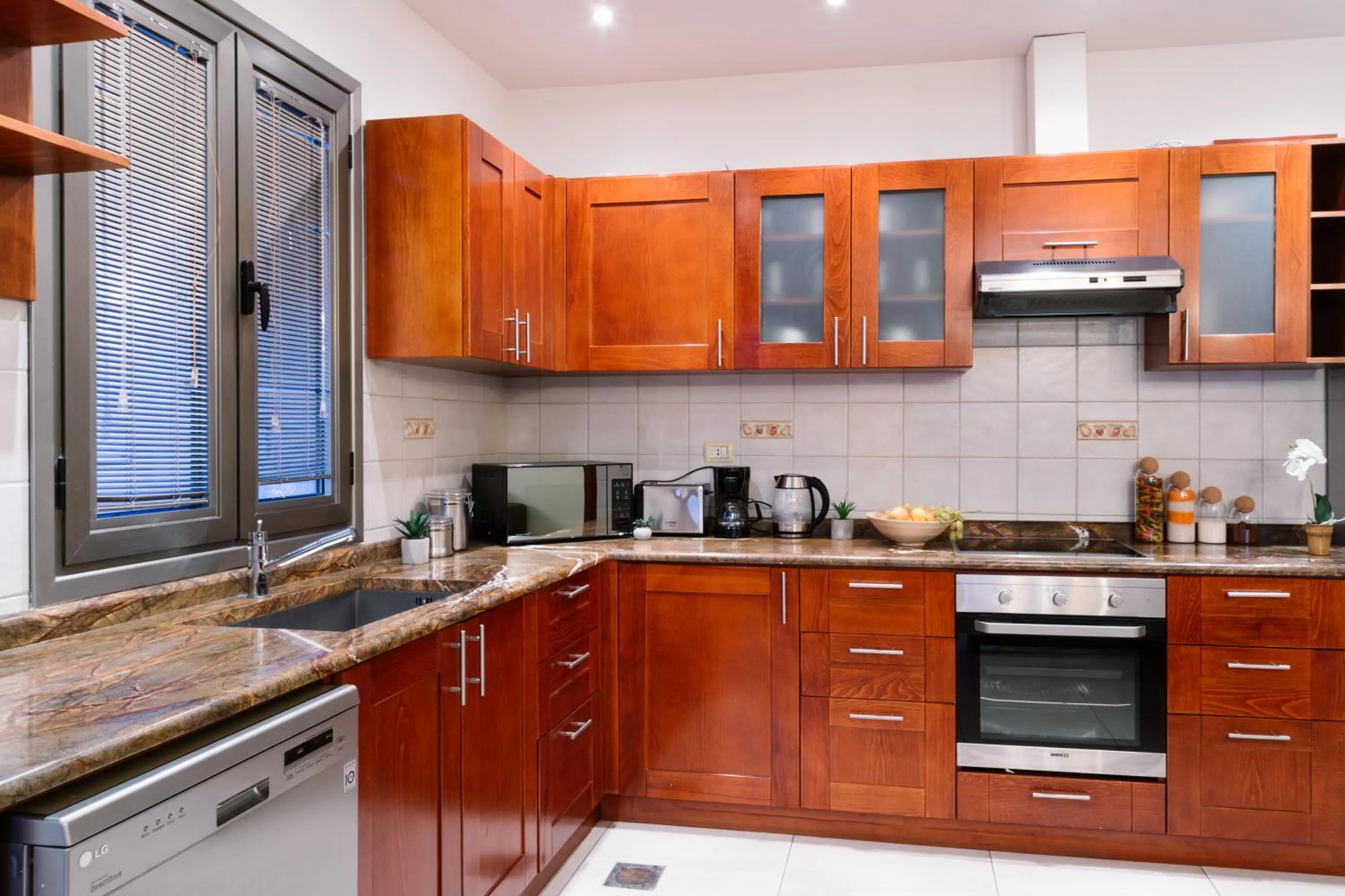 Coffee/tea facilities in hotelise I Paradise Apartment