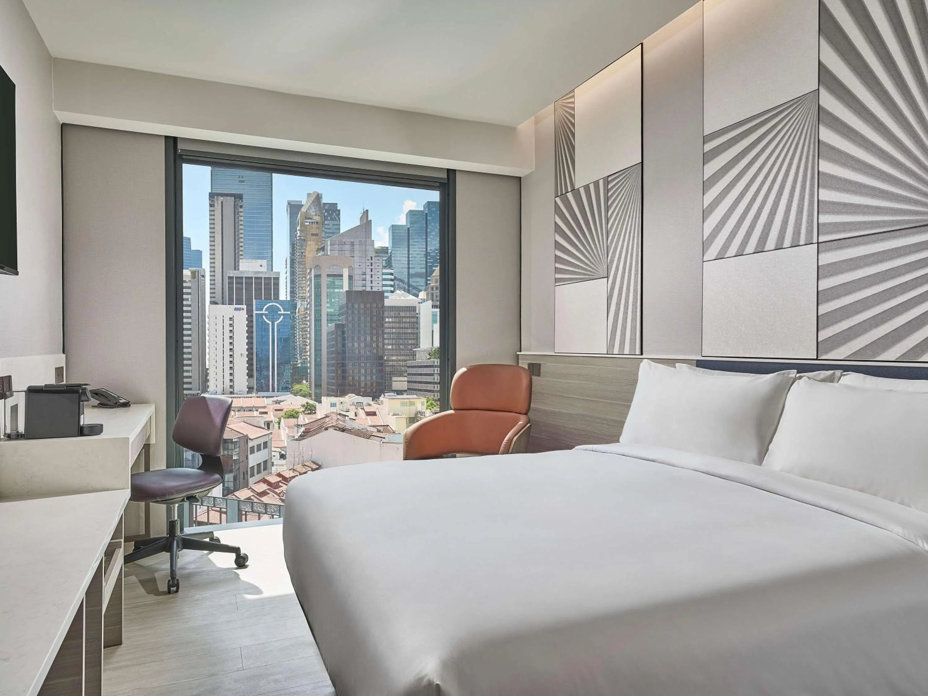 Privilege Room, 1 Double Bed in Mercure ICON Singapore City Centre